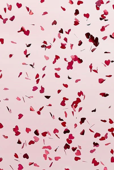 Konfetti Pneumatyczne 1szt. - CONFETTI POPPER Czerwone Płatki Serduszka Stan opakowania oryginalne