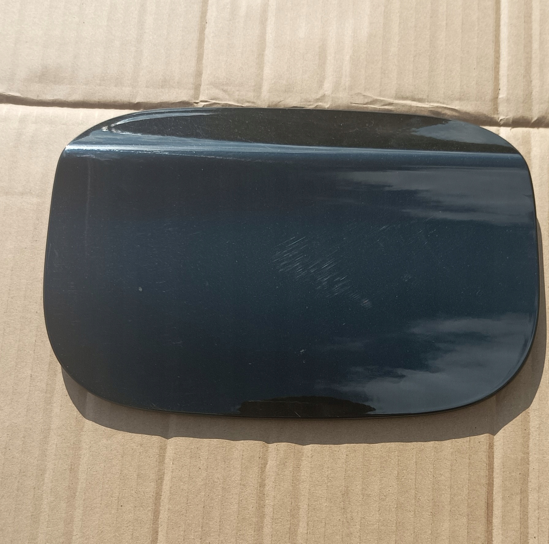 ЛЮЧОК ЗАЛИВА ТОПЛИВА MERCEDES W117 КЛА 45 AMG