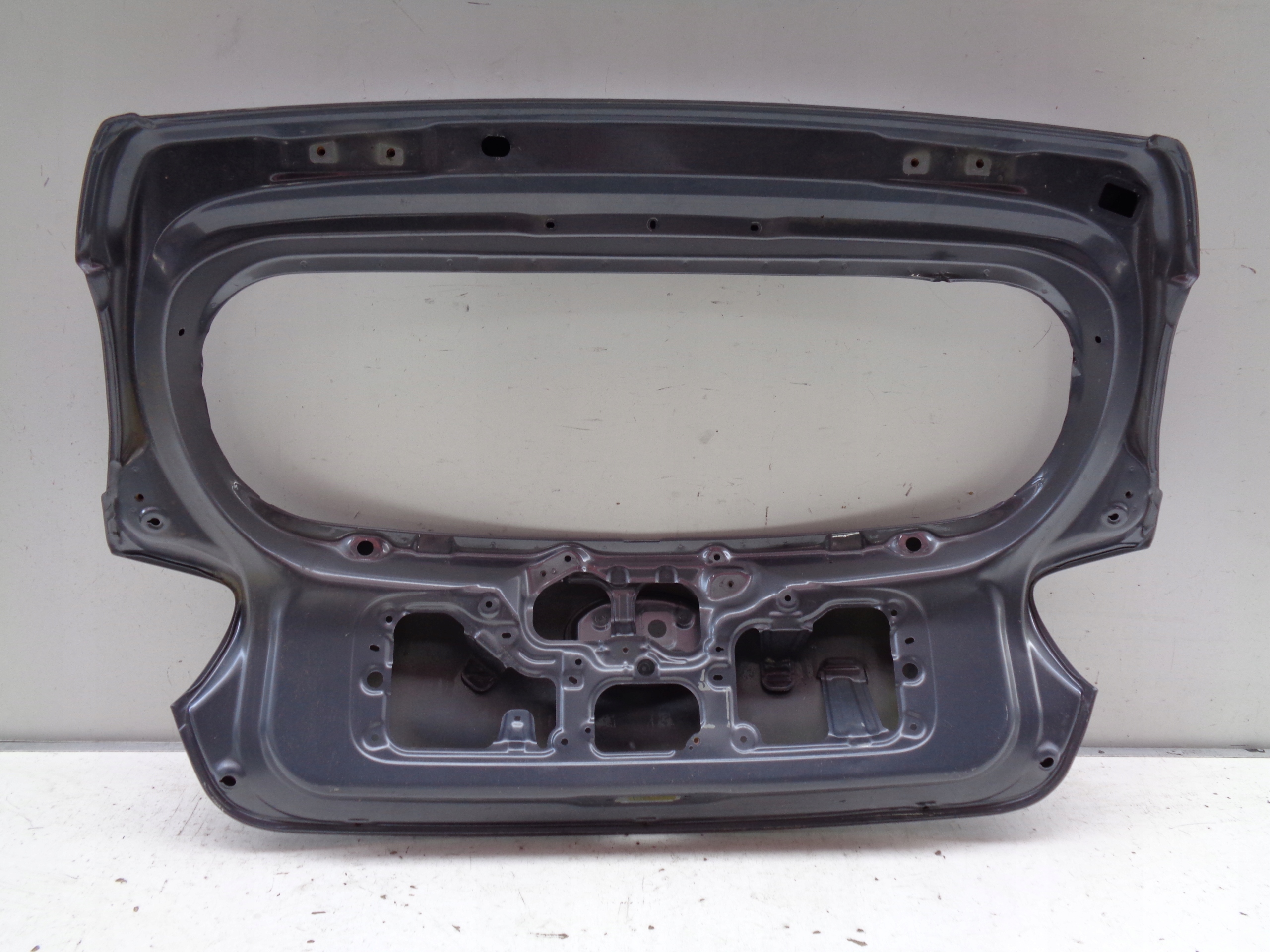 boot doors HYUNDAI I10 13- NR 42216