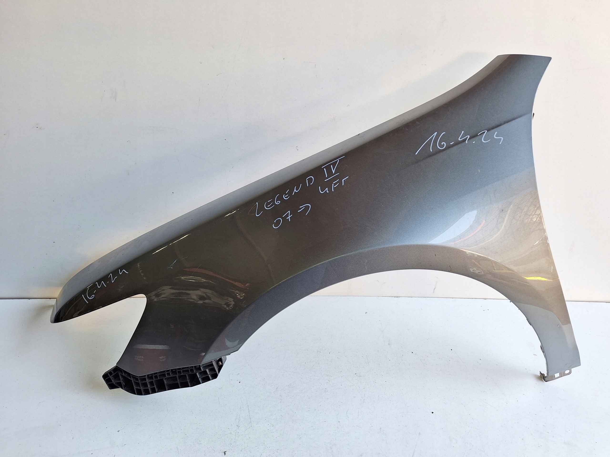 HONDA LEGEND IV LIFT 08-> parafango sinistra