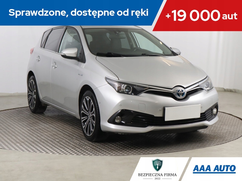 Toyota Auris Hybrid, Automat, Skóra, Navi, Klima