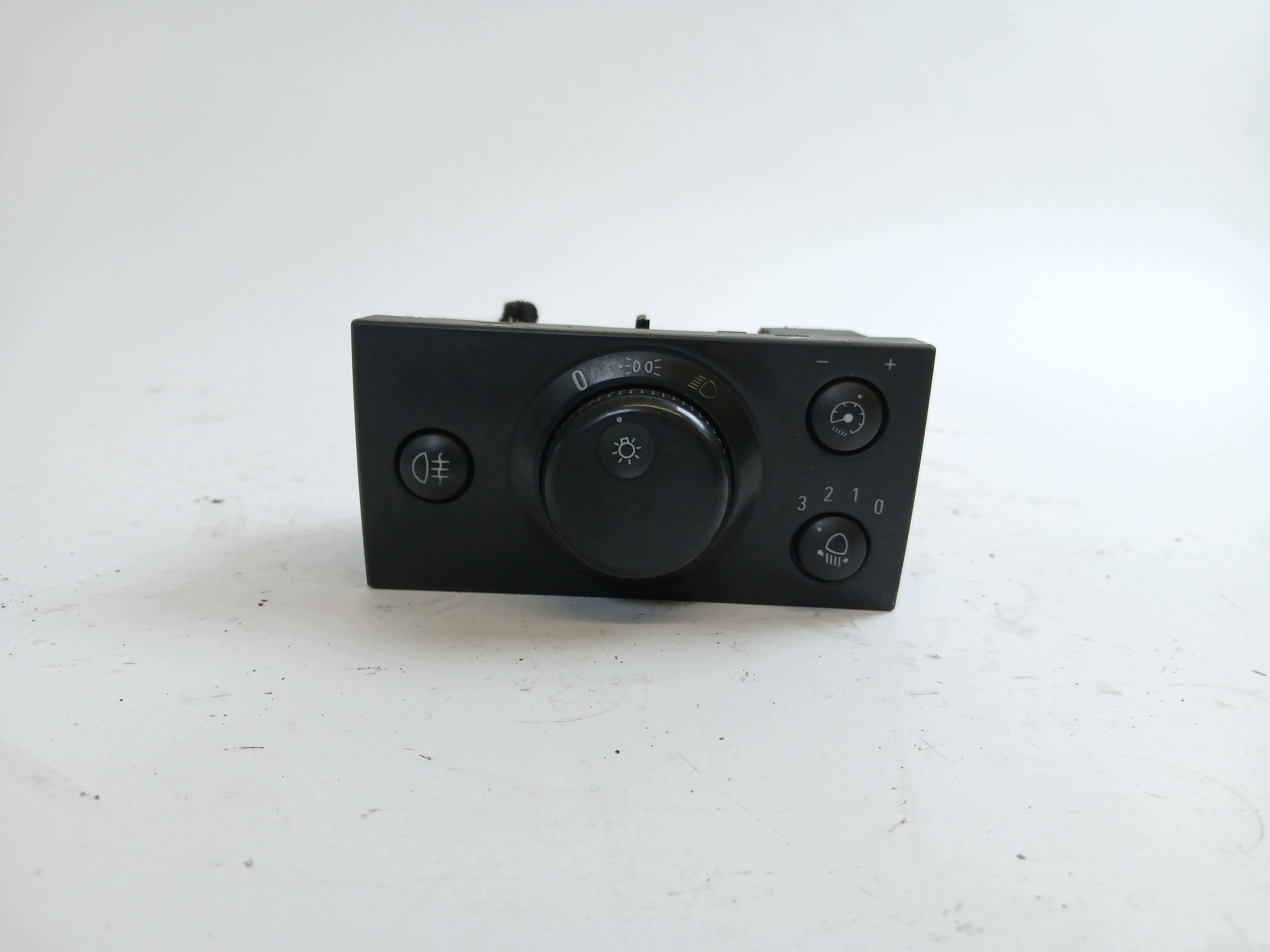 OPEL MERIVA A light switch 93394756