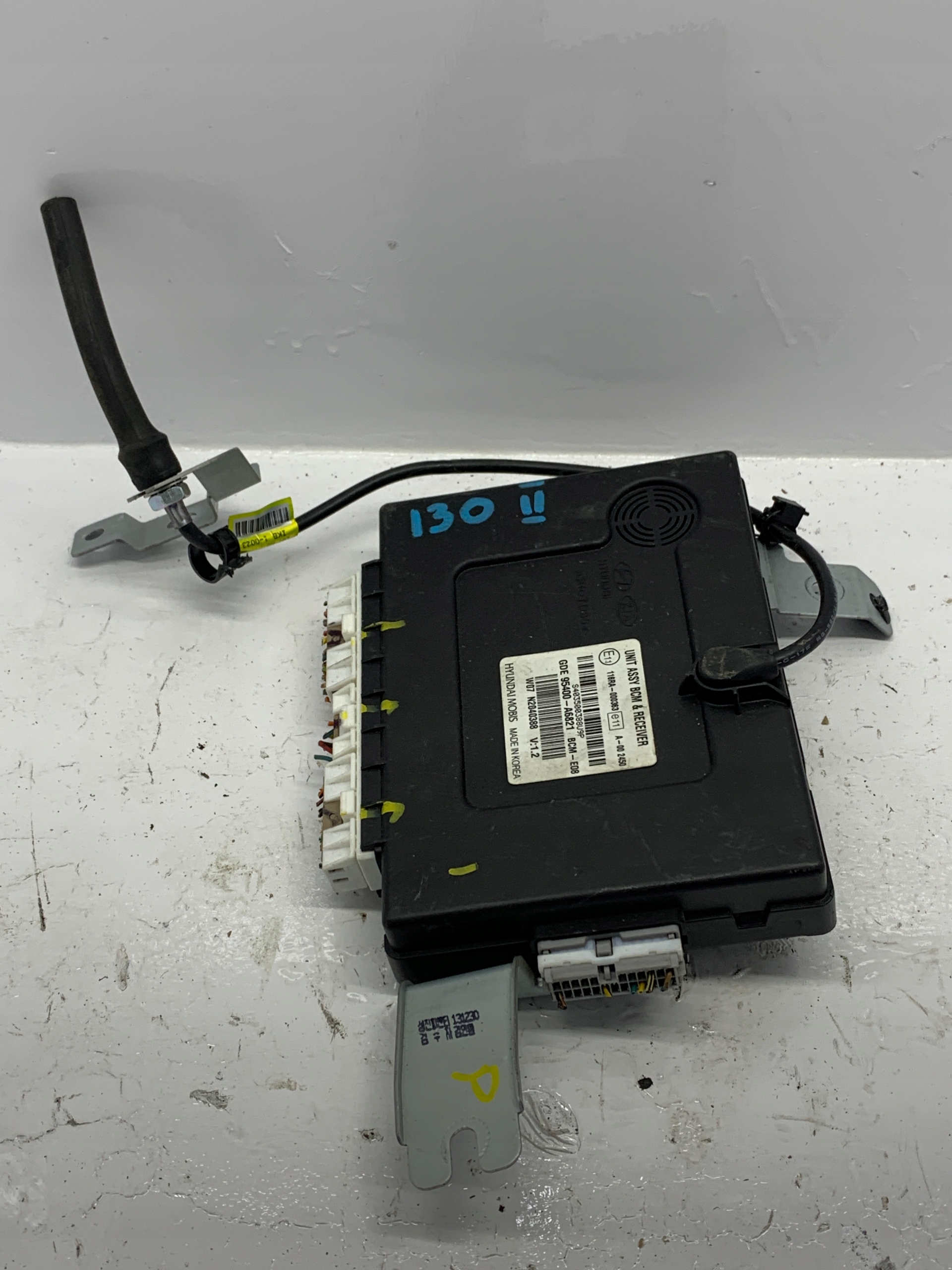 module control unit KOMFORTU 95400-A6821 HYUNDAI