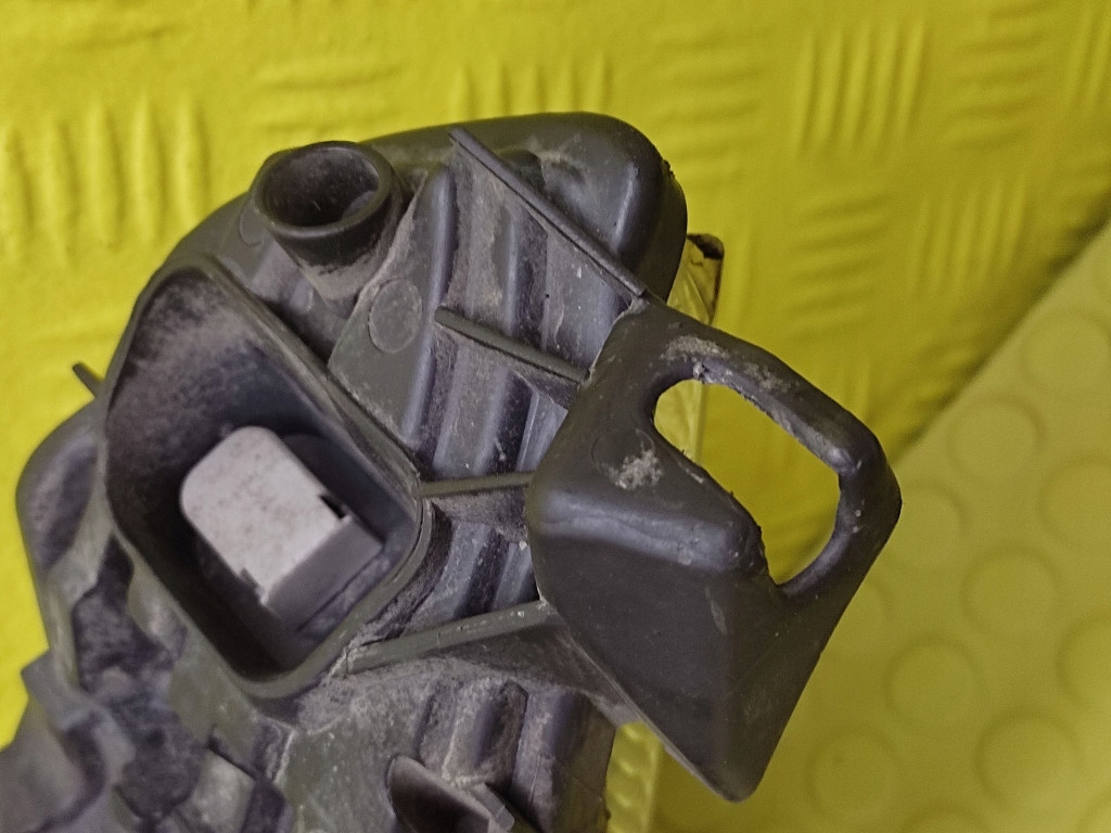 RENAULT LAGUNA II light right front 8200002847