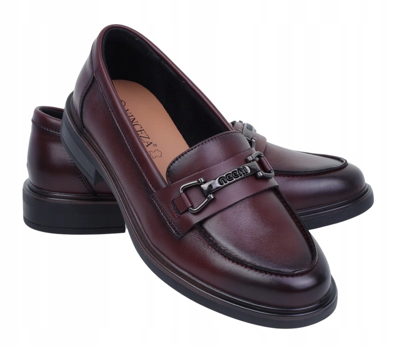 Bordowe mokasyny damskie skórzane klasyczne z klamrą półbuty lordsy Vinceza