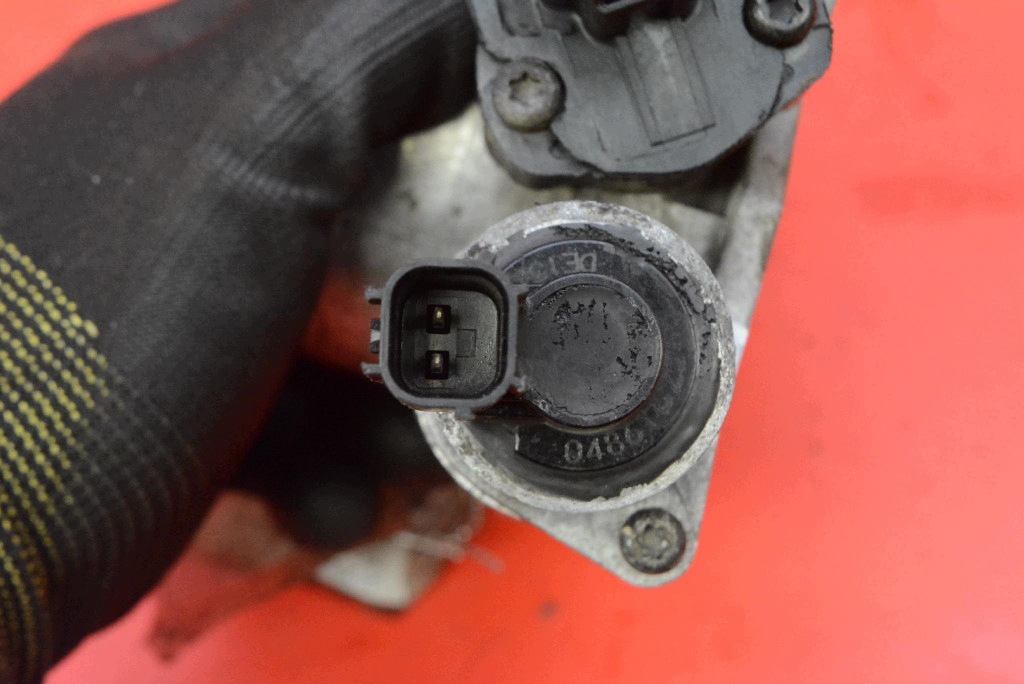 Valvola a farfalla 04861570AD CHRYSLER PACIFICA 1 e CS 3.5 V6 213 KM 03-08
