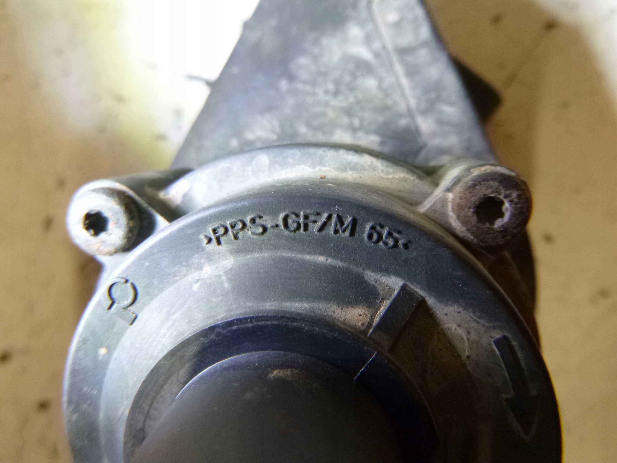 DODATNA PUMPA CIRKULACIJE VODE VW VOLKSWAGEN GOLF 1.4TSI AUDI A3 8P
