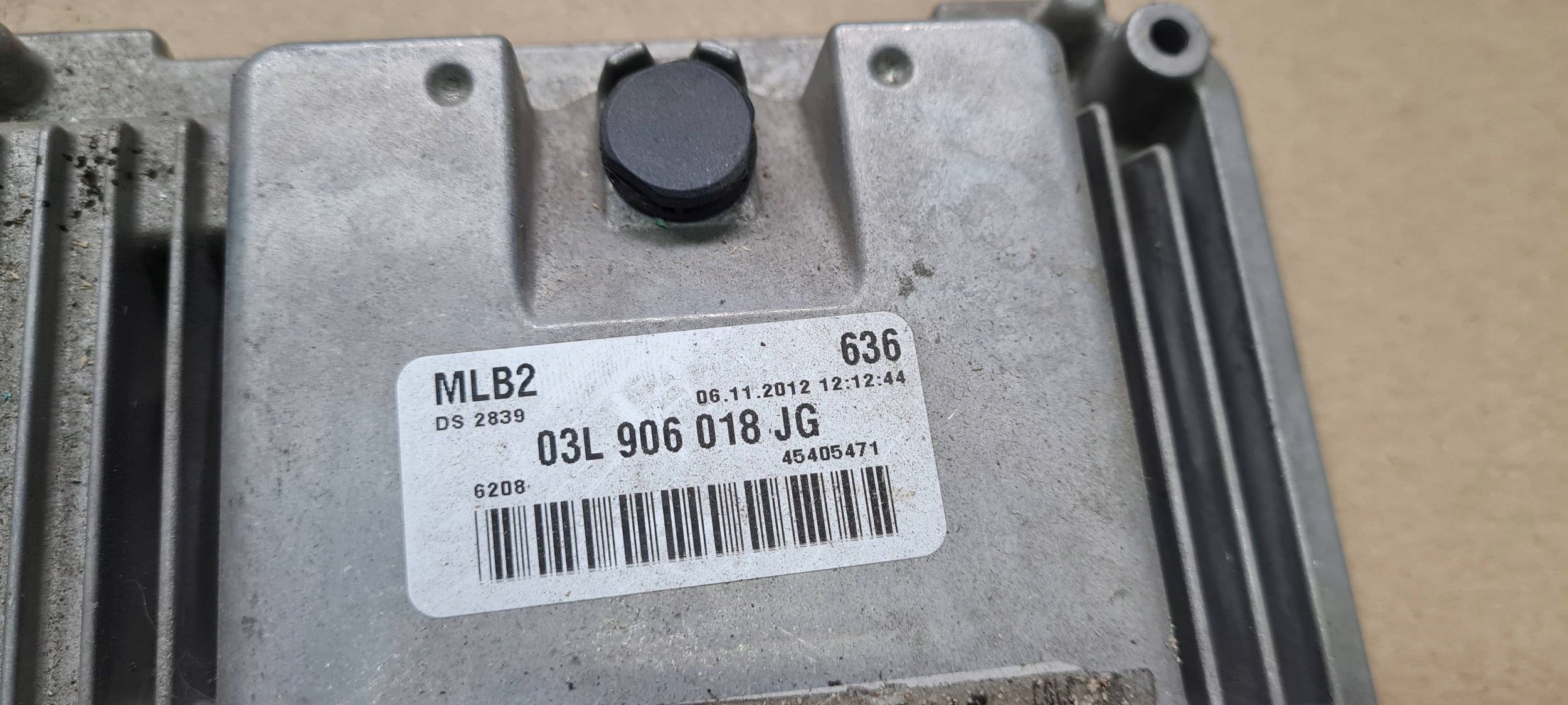 A4 B8 A5 modulo Centralina computer Motore 2.0 TDI 03L906018JG Q5 8R