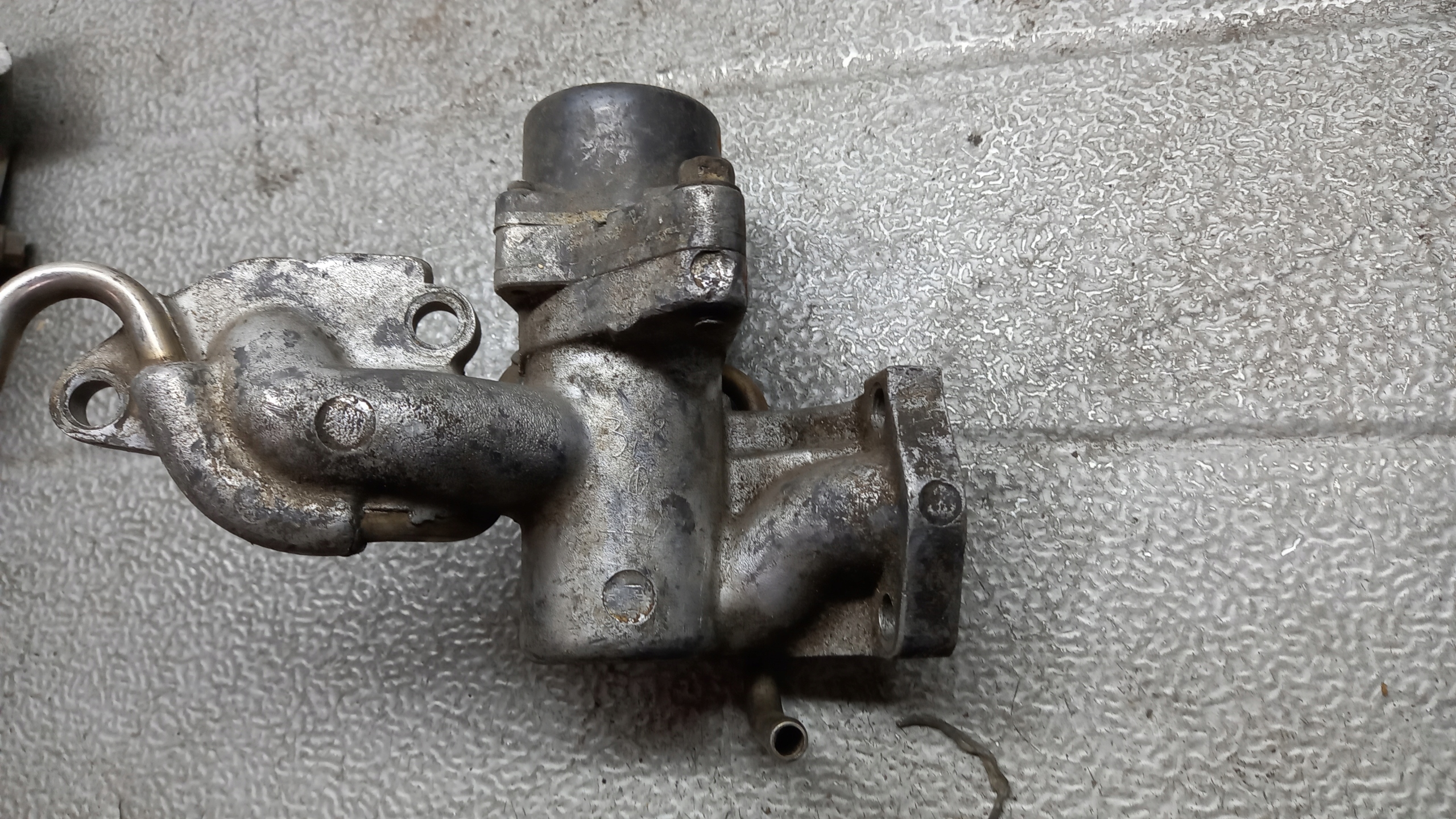 ZAWOR EGR MITSUBISHI CARISMA