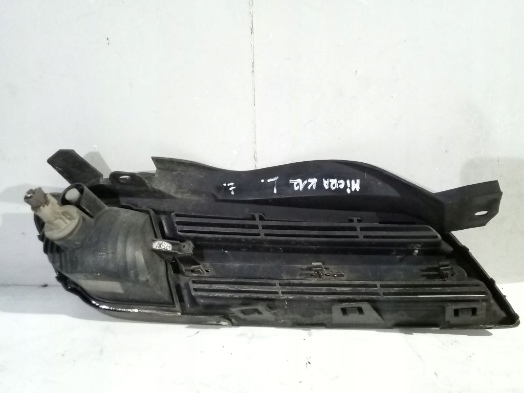 Nissan Micra K12 grill left