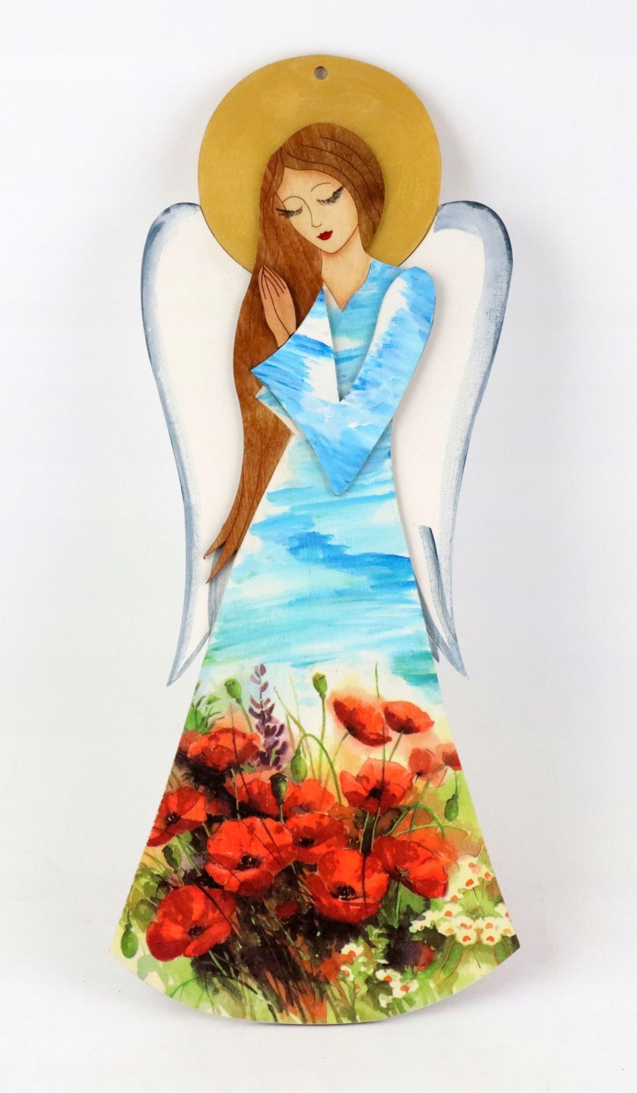 Velký dřevěný světlý anděl s květy červené máky louka zlatá aureola