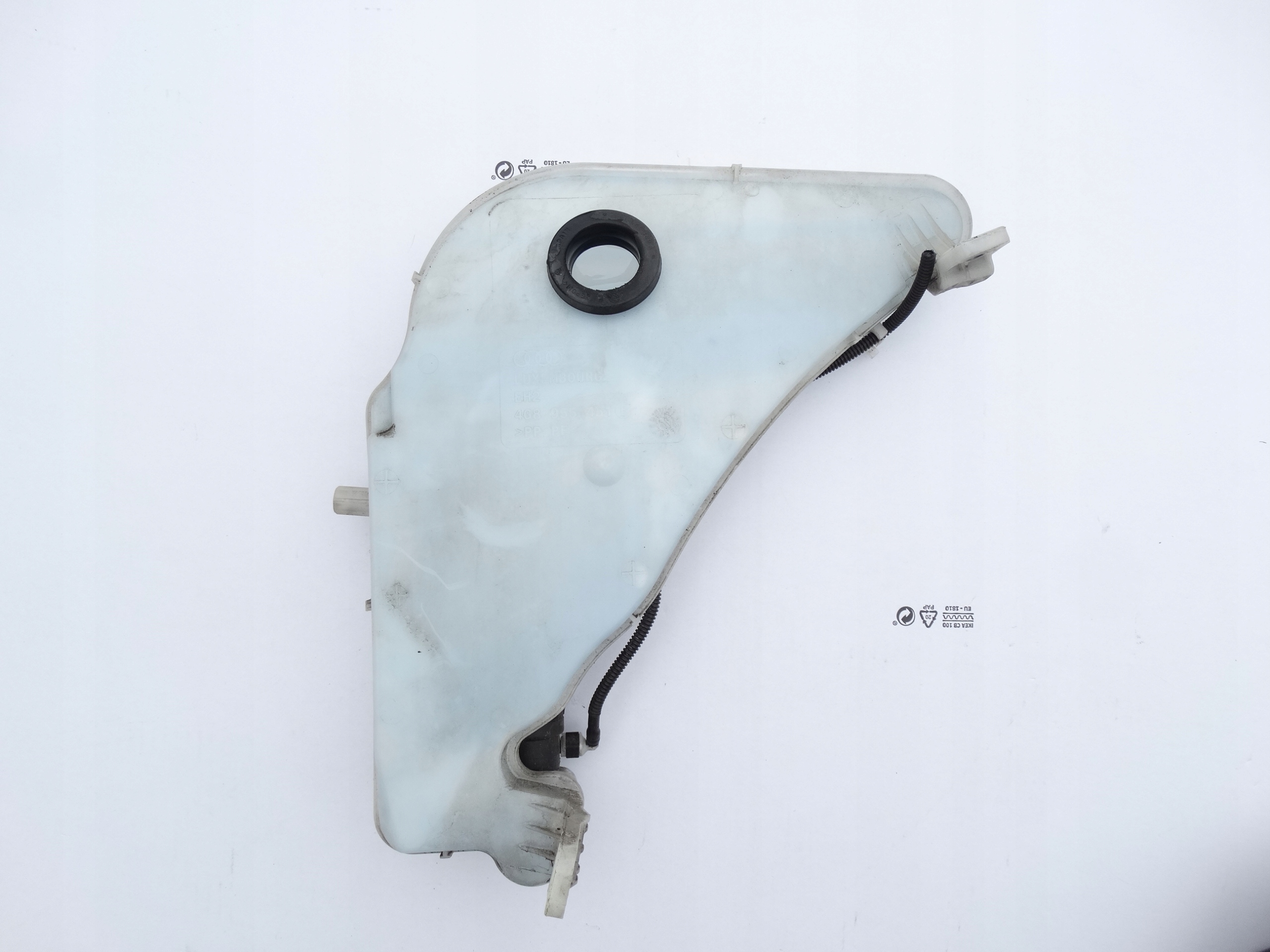 AUDI A6 C7 A7 SKODA OCTAVIA III washer fluid tank pump original