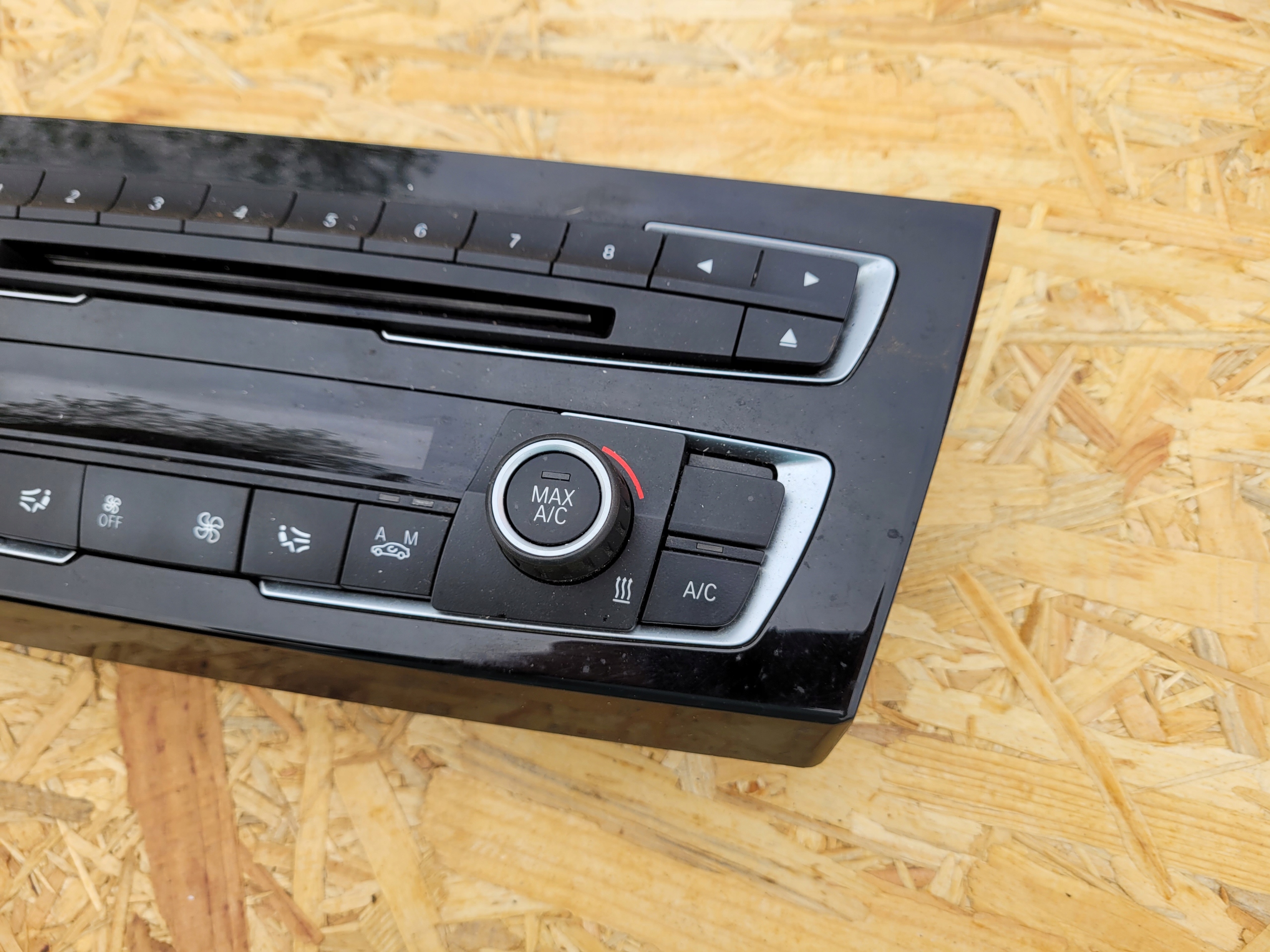 PANEL klimatizaci BMW OE F20 9363545