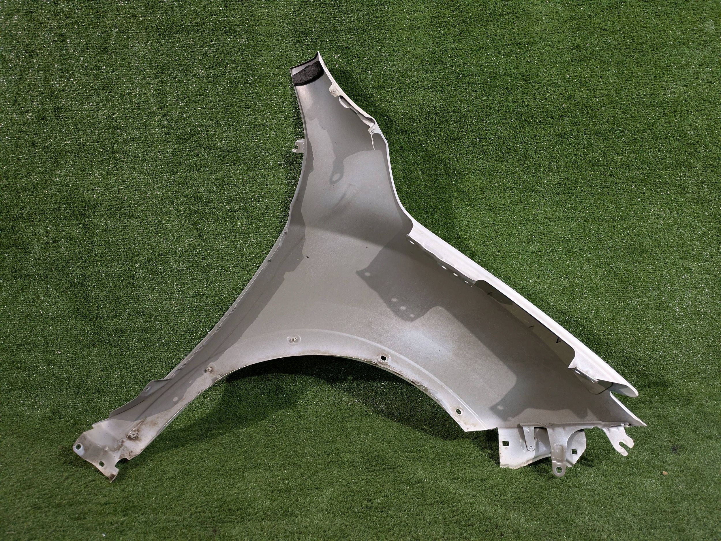 fender front left front NISSAN JUKE F15 LIFT NR.158