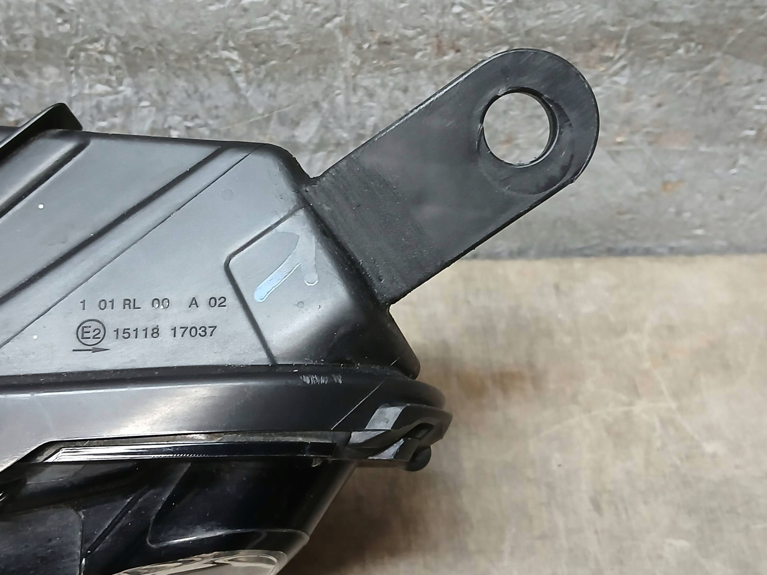 Nebelscheinwerfer links DRL CITROEN C3 III 3 16- 9819435680