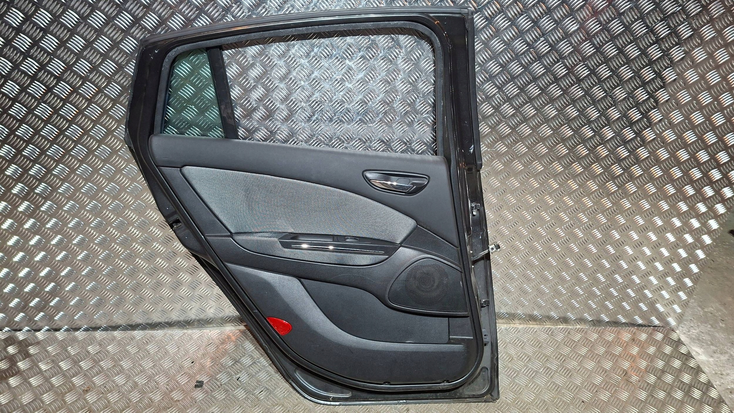 Tür links heck FIAT BRAVO II 2007