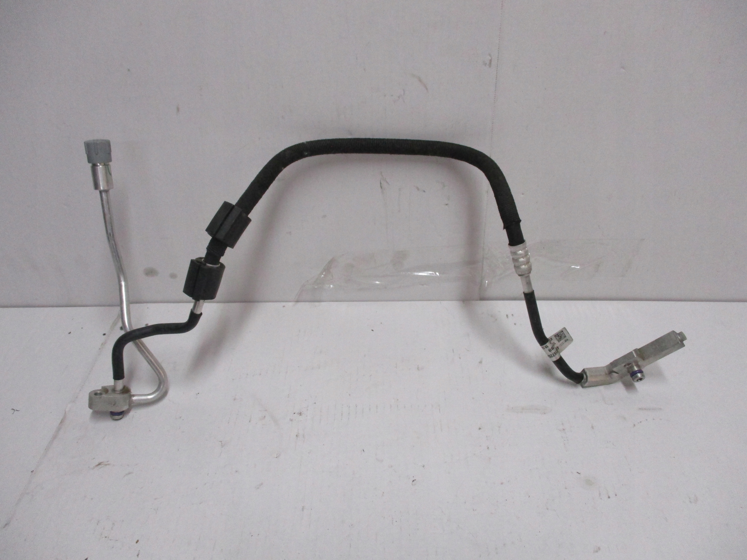 Шланг кондиционера AUDI A6 4K0 4K1816720AC