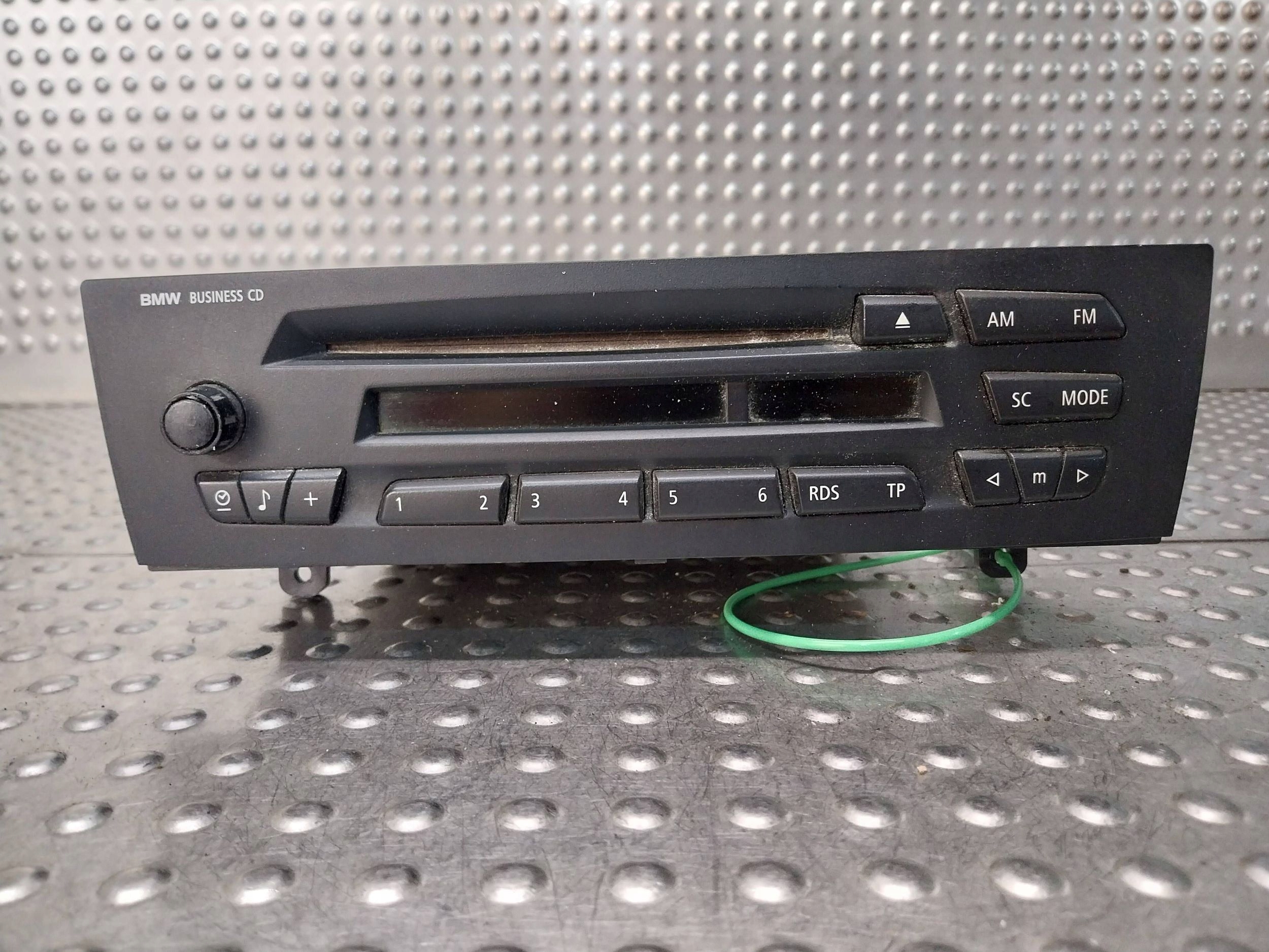 RADIO CD BUSINESS 9202152 BMW E81 E82 E87 E88 E90 E91 E92 E93 E84