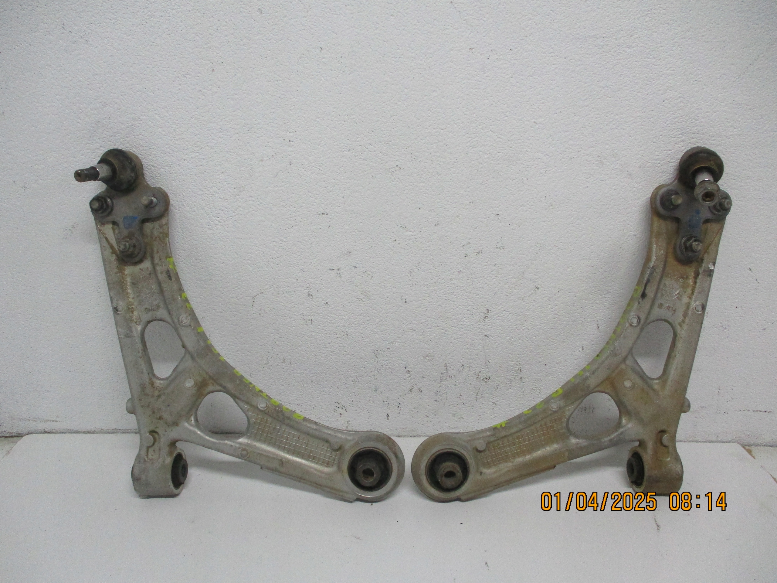 arm front PEUGEOT PARTNER IV 1,5D 22R left