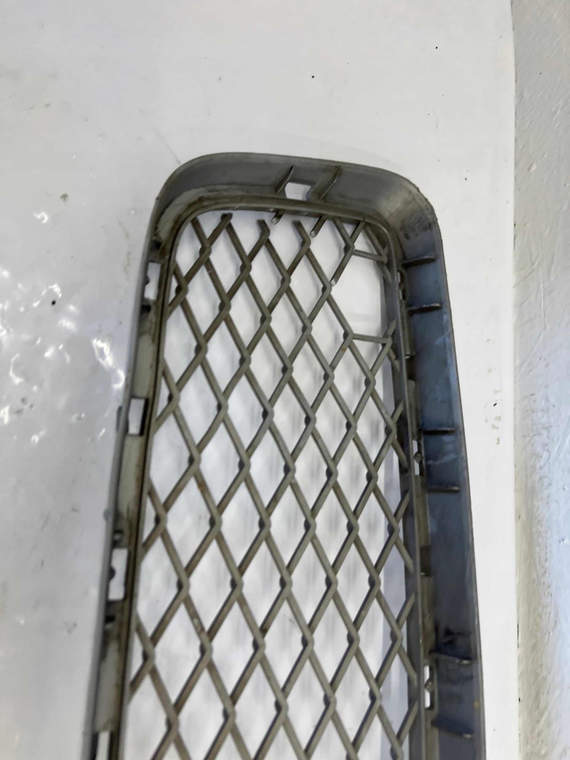 mřížka nárazníku BMW X5 E70 7163956