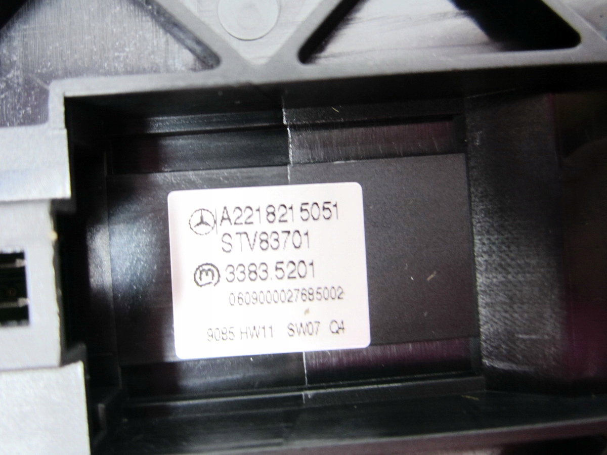 Panel okna zrcadel přední předek levý Mercedes W221