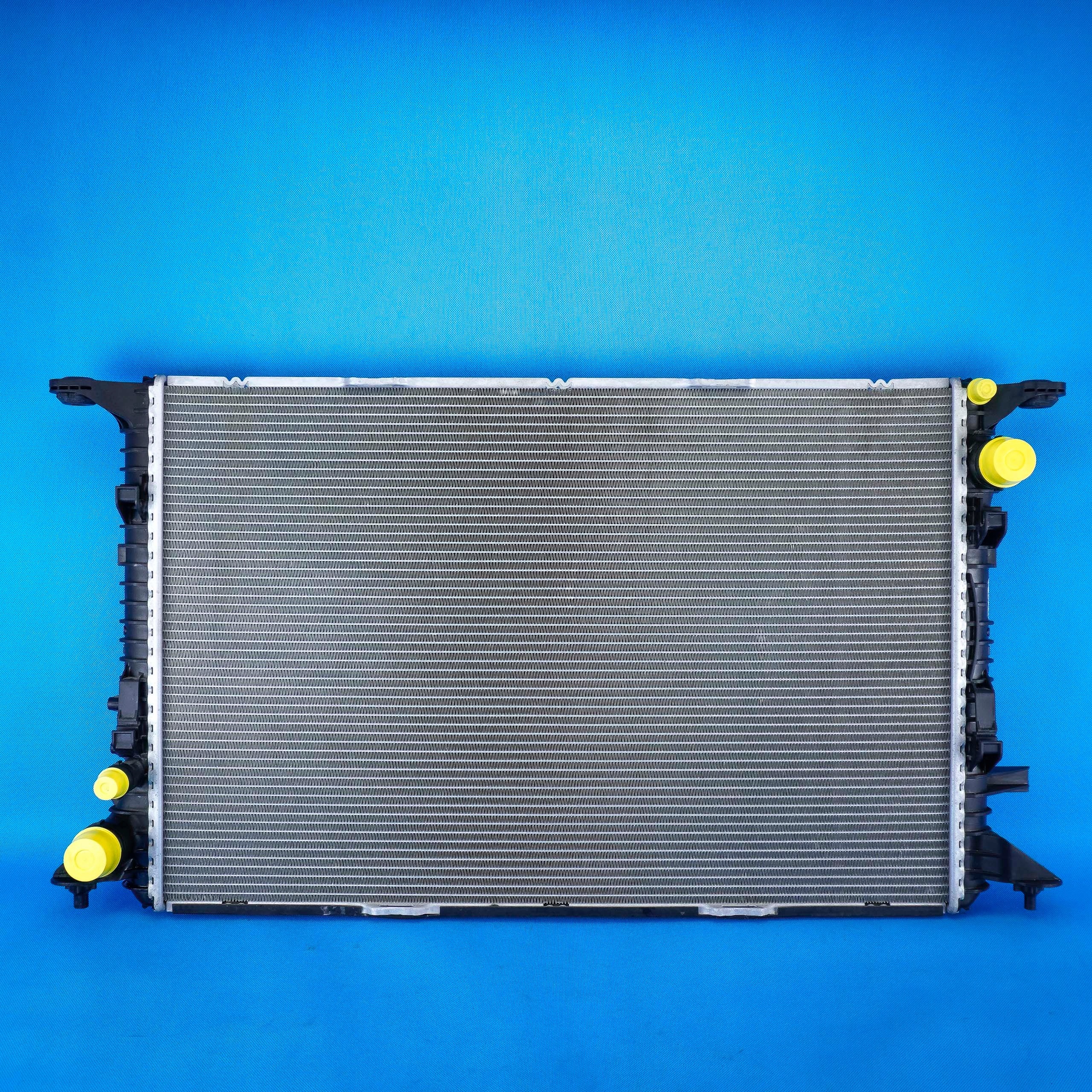 water cooler Audi A8 4H 4H0121251B 4.2TDI 4.0TFSI original