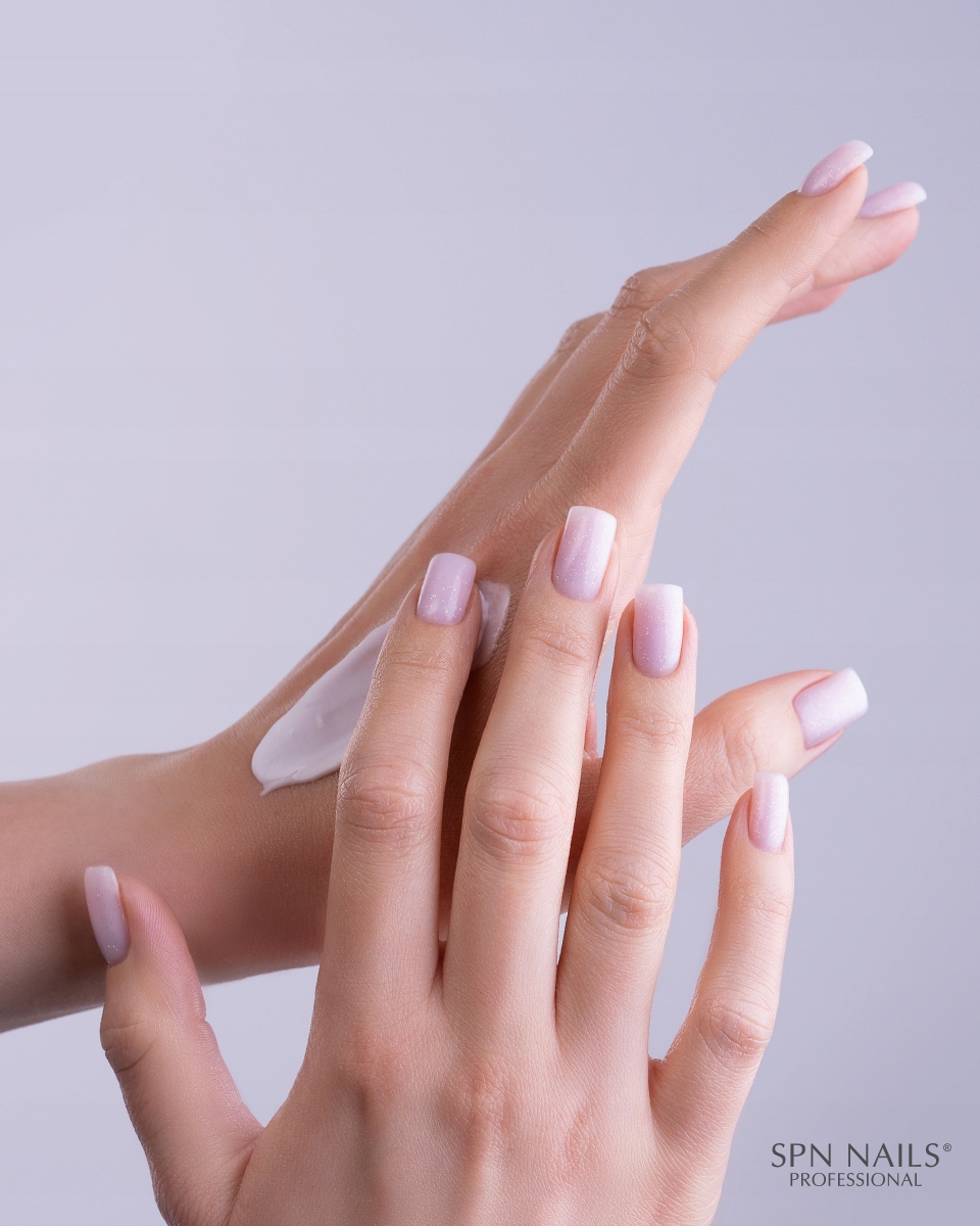 Balsam do ciała Womanity, perfumowany 500ml SPN Nails Marka SPN Nails