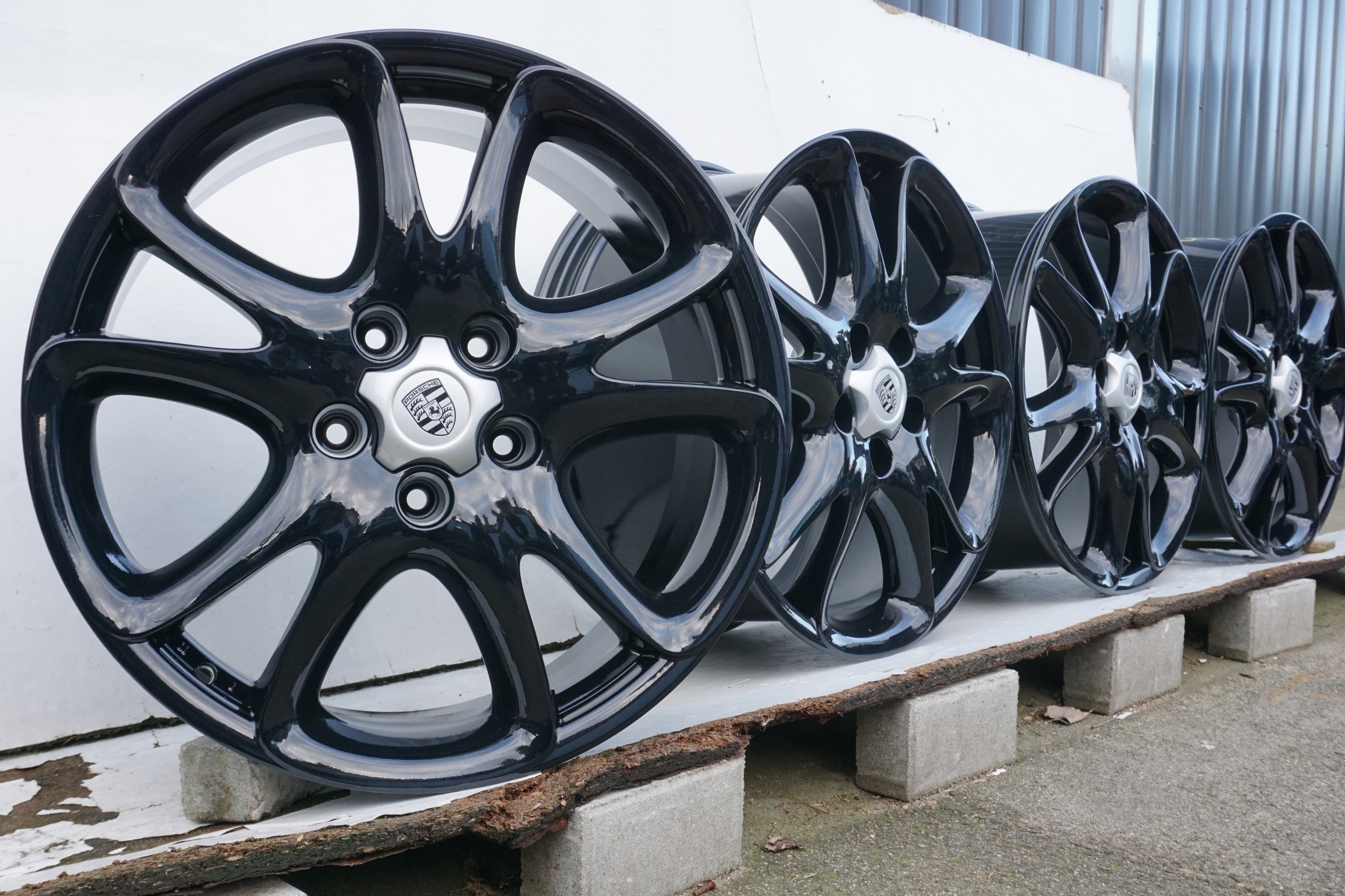 Porsche Cayenne S 5x130 20j et60