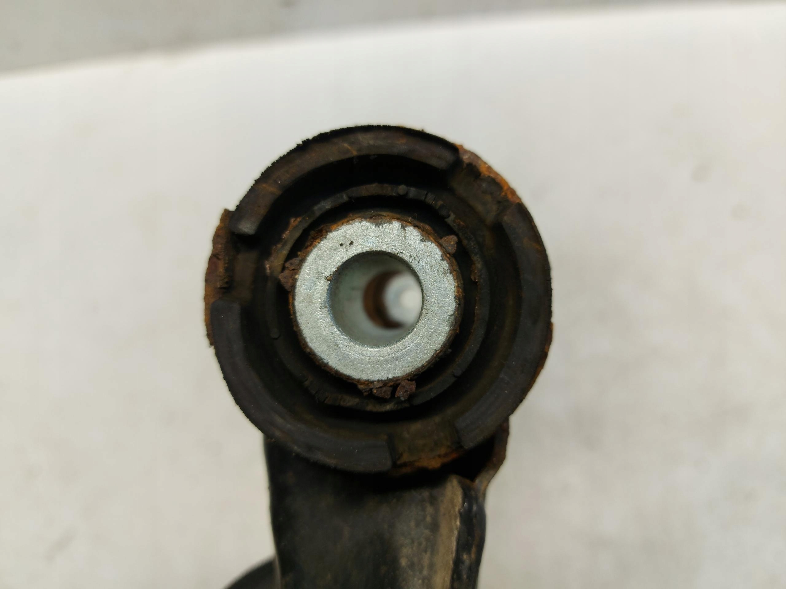 FORD RANGER IV arm left front front upper