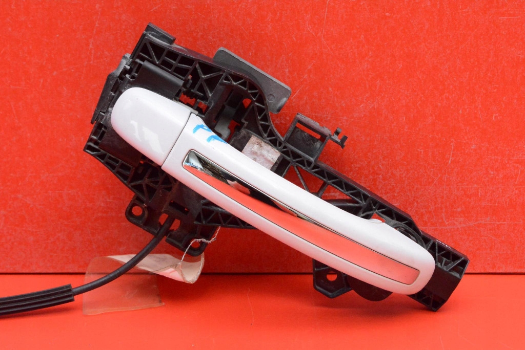 handle right front front LS9R AUDI Q7 4L LIFT 08-15