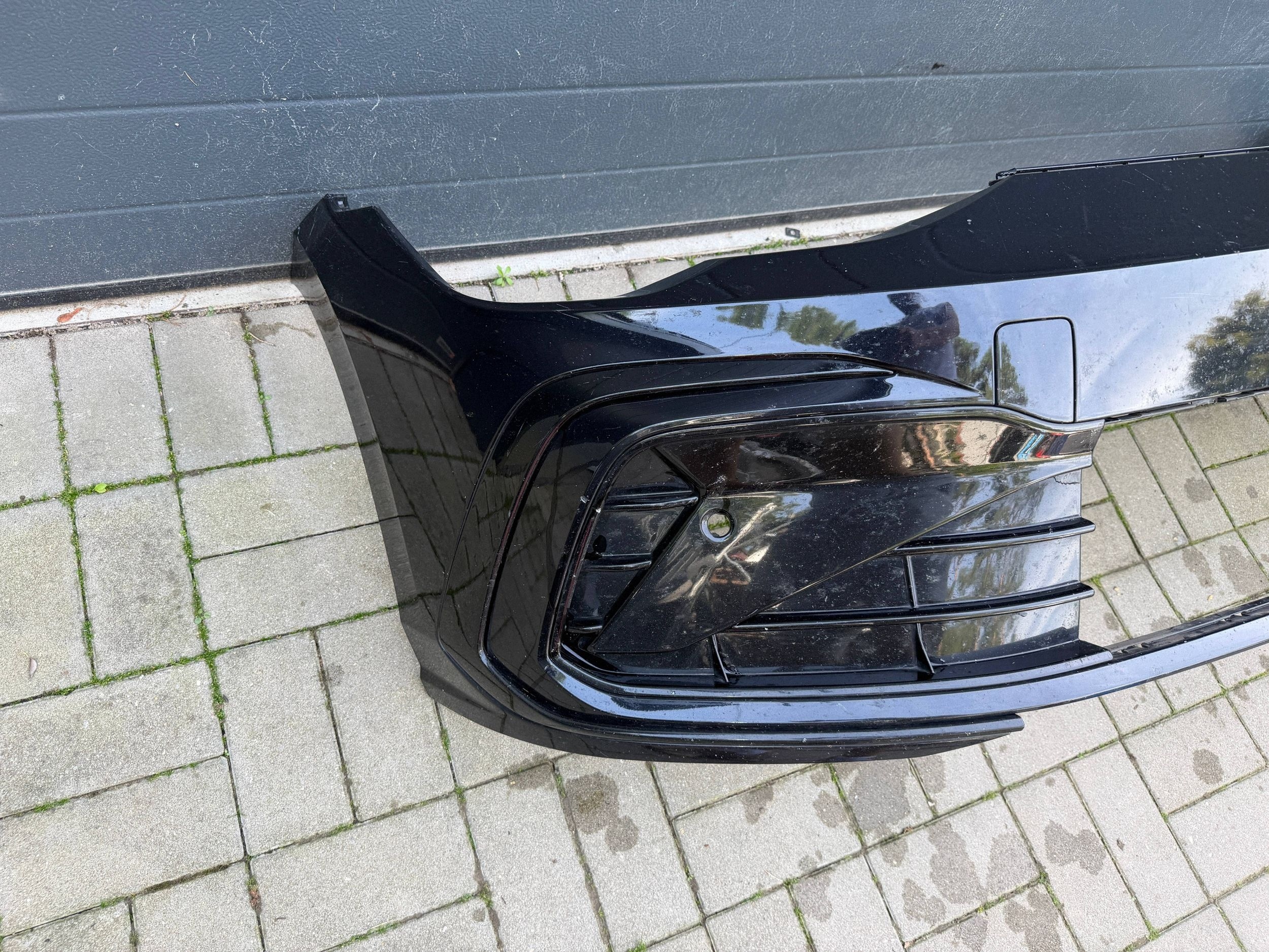 Vw Golf 8 VIII R line nárazník předek přední
