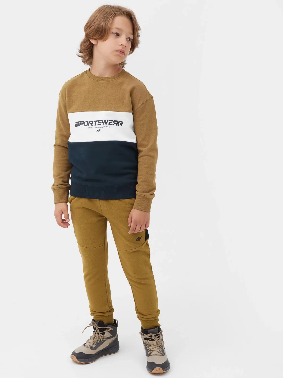 SPODNIE DRESOWE CHŁOPIĘCE 4F JUNIOR WYGODNE SPORTOWE DRESY BAWEŁNA AW23M414 Rozmiar (new) 164 (159 - 164 cm)