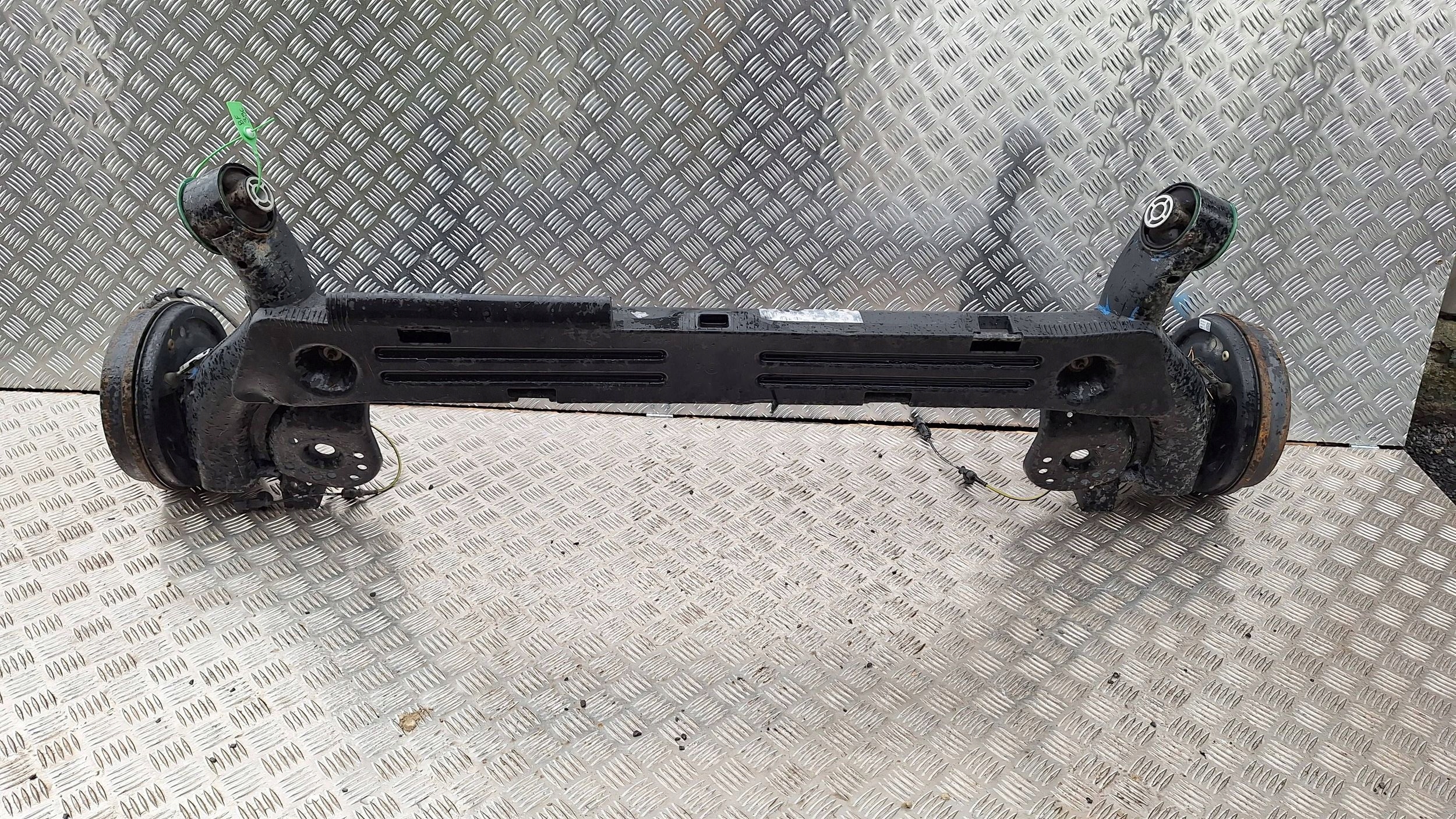 axis sider sususpension rear part L1TC-5K952-AF FORD PUMA MK2