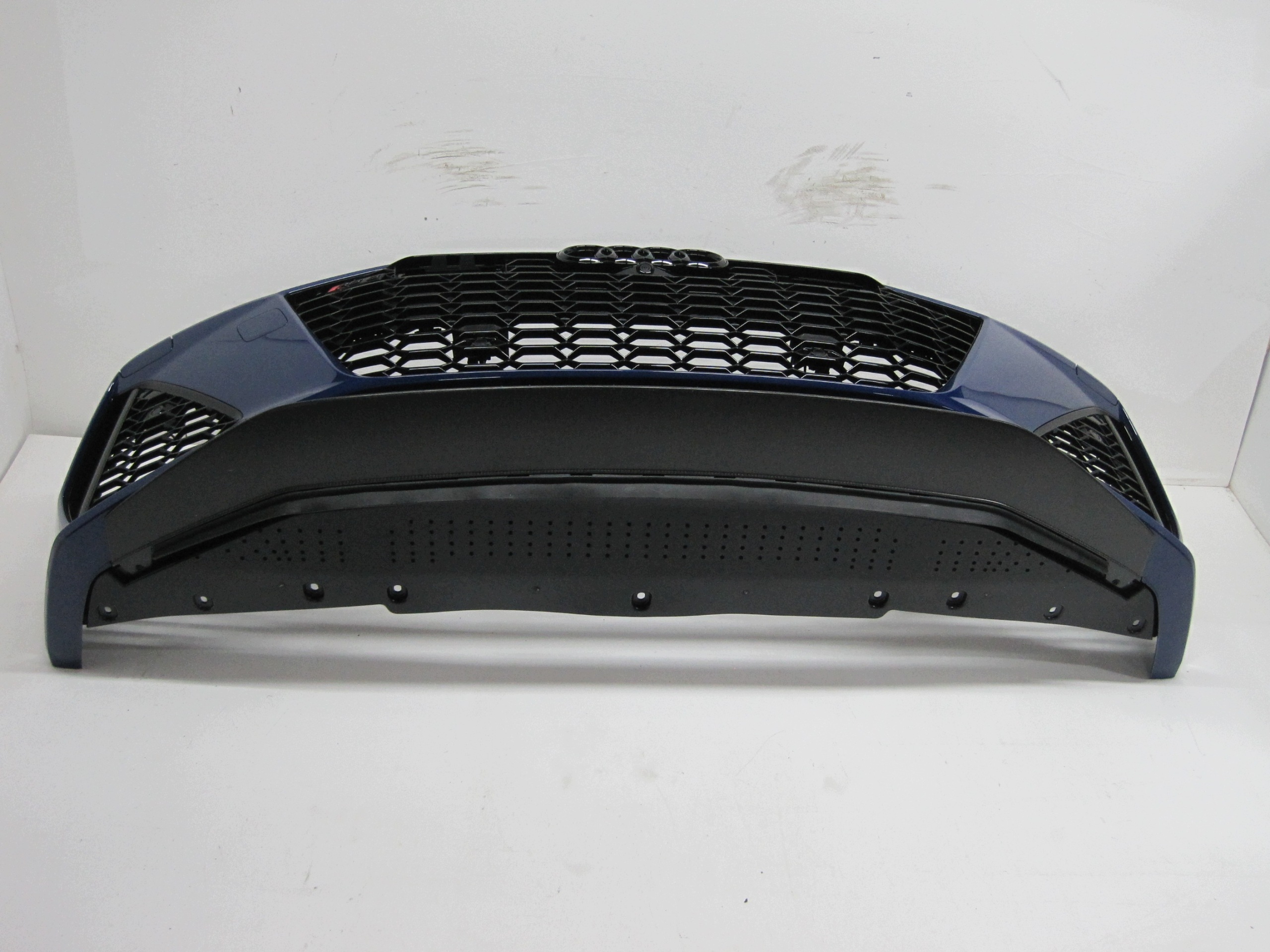 front bumper AUDI A6 4K8 RS6 6 PDC CARBON KAMERA XENON