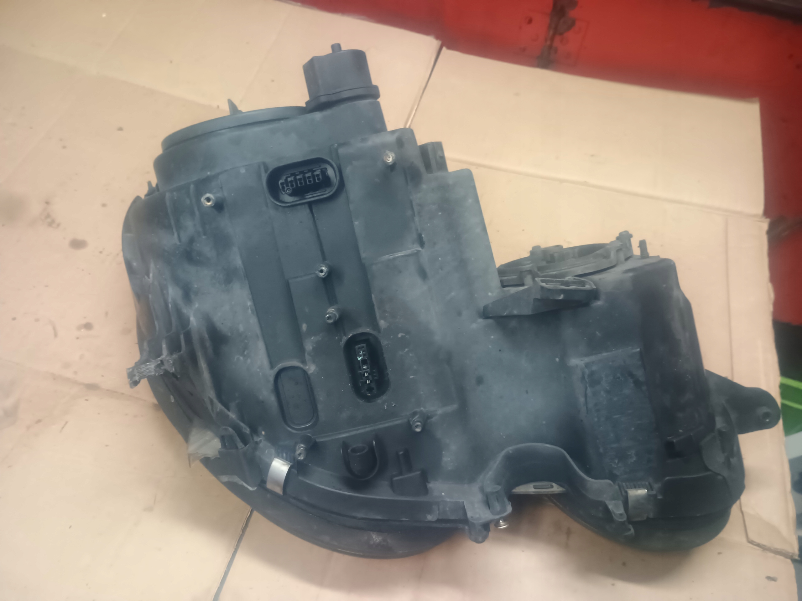 light front left XENON MERCEDES E W211