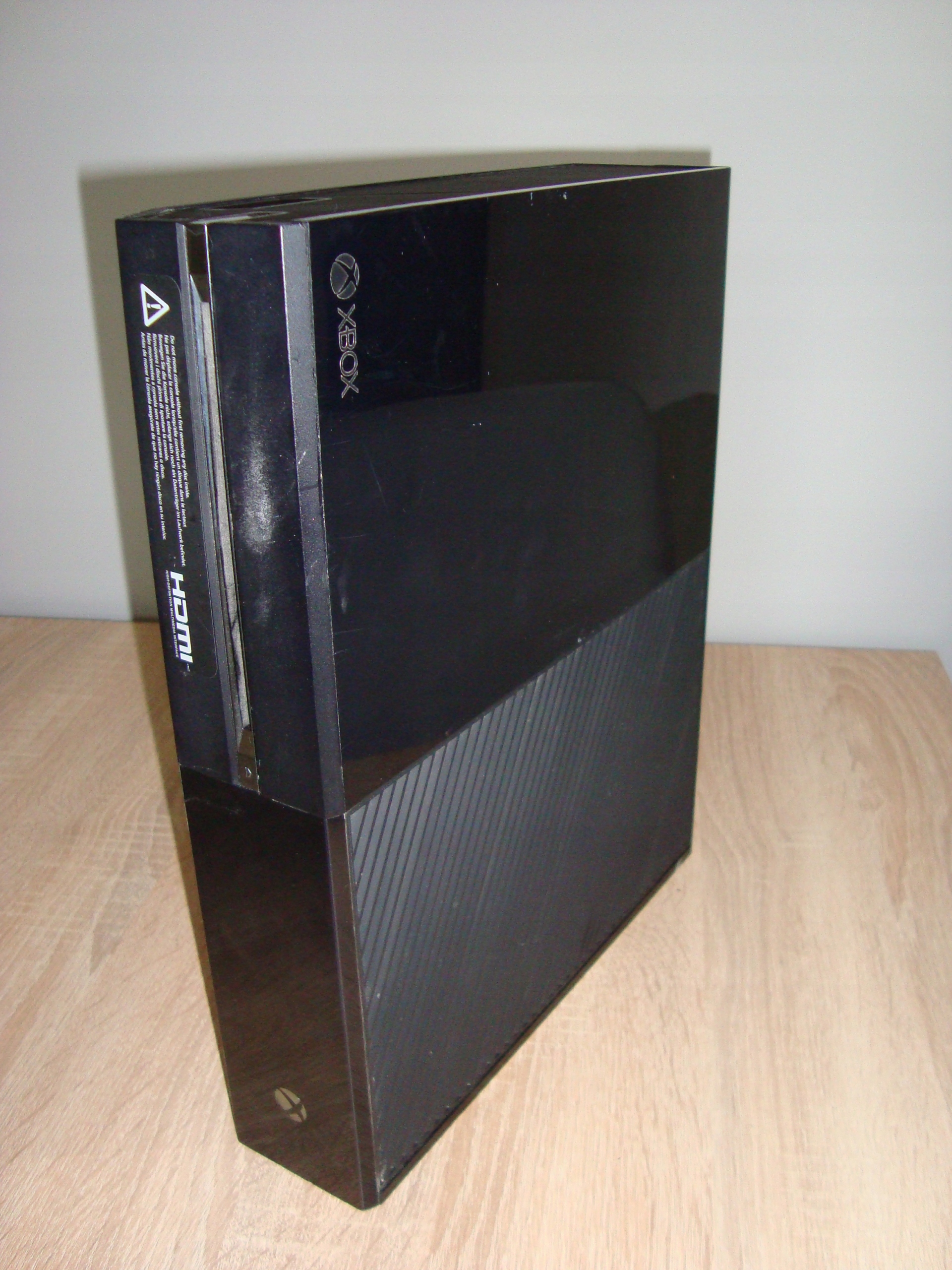 Консоль Xbox One 500 ГБ черный