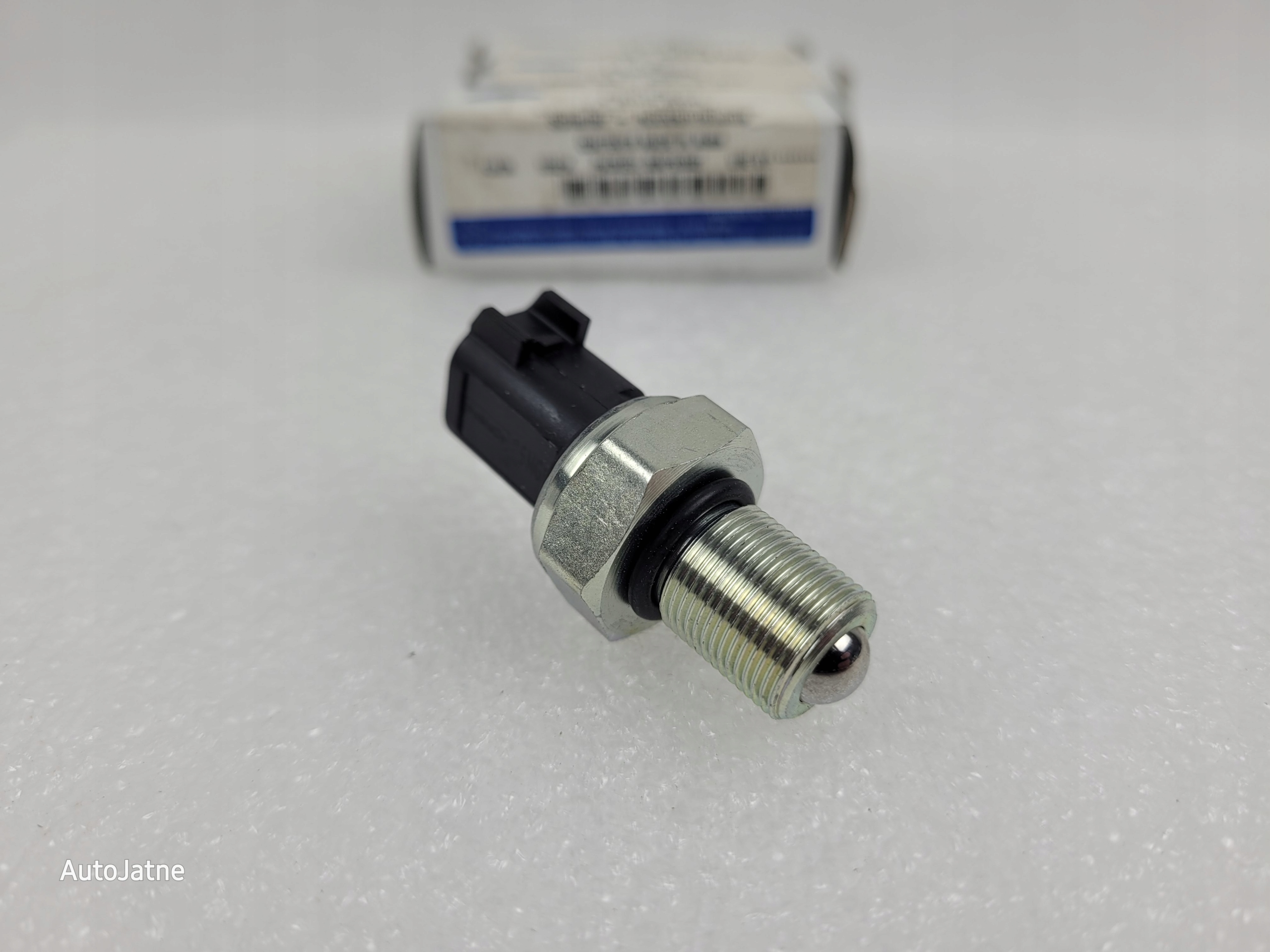 FORD TRANSIT WŁĄCZNIK ŚWIATŁA COFANIA CM5T-15520-CA 1805256 NOWY ORYG.