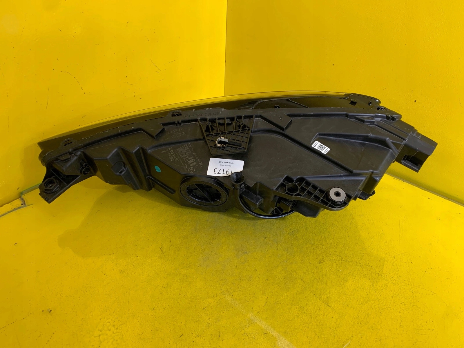 light right front AUDI A3 FULL LED 8Y0941012