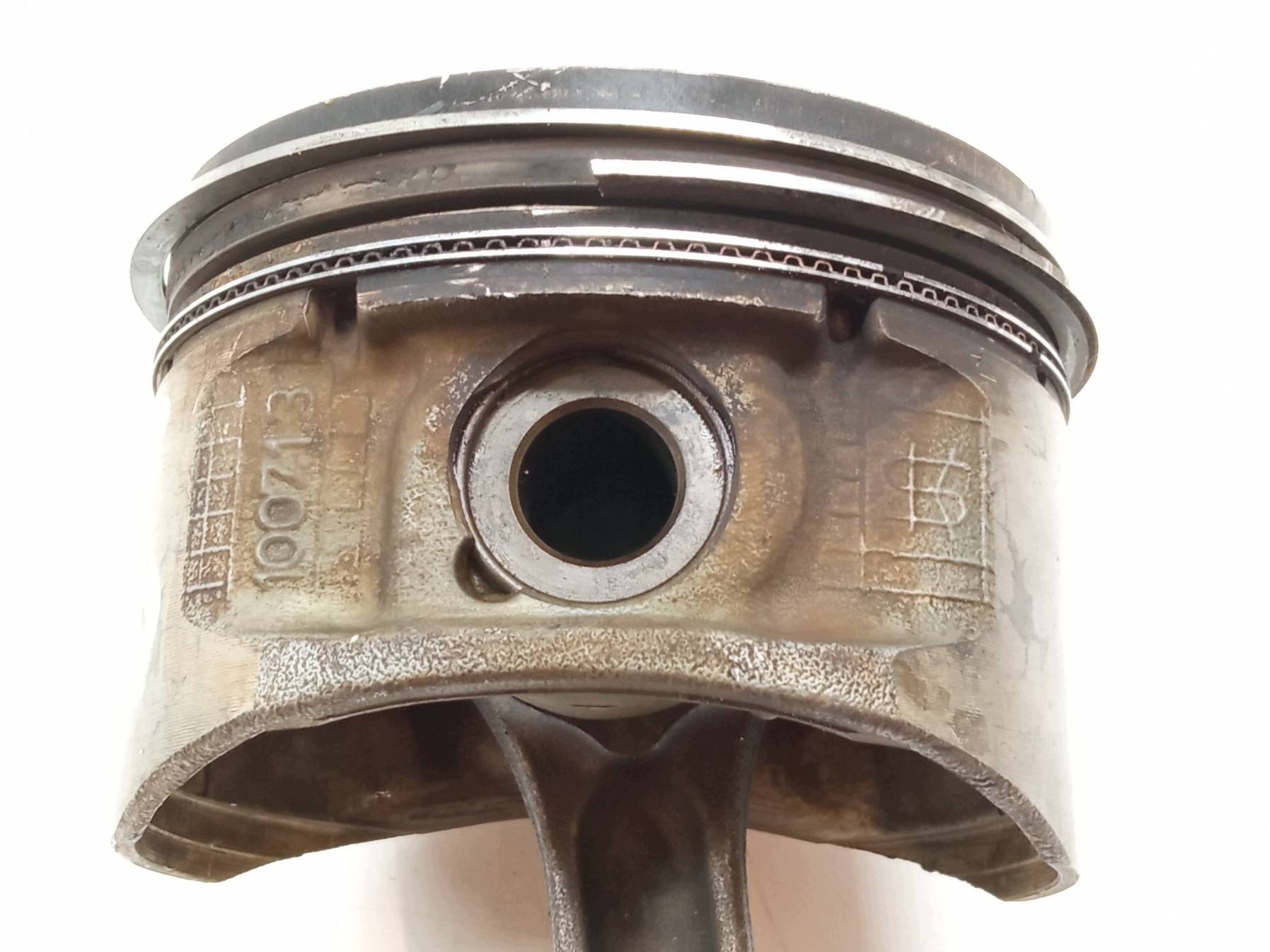 piston connecting rod 2.0 16V TURBO 163KM Renault Espace IV (2003-2014)