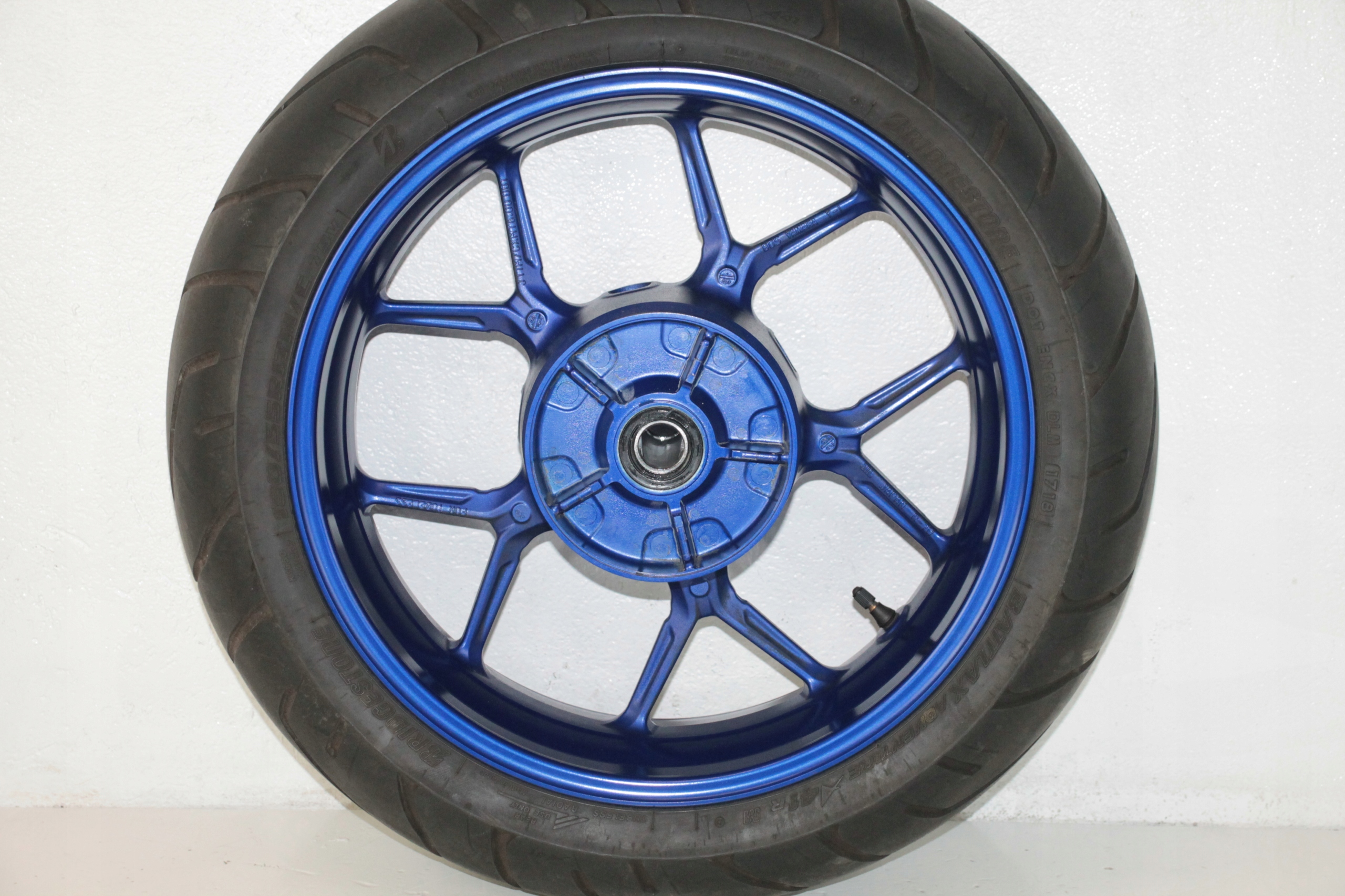 YAMAHA NIKEN 900 18-22 ОБОД ЗАДНИЙ ЗАДНИЙ