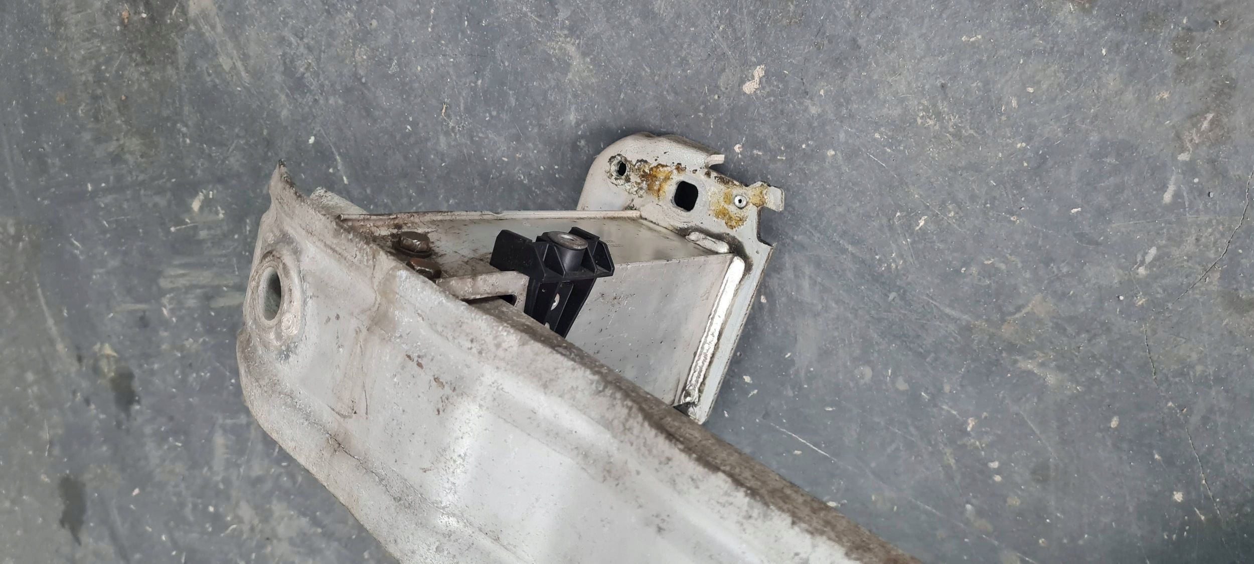 A7 4G bumper support front tip left right 2X 4G0807113A A6 C7 4G