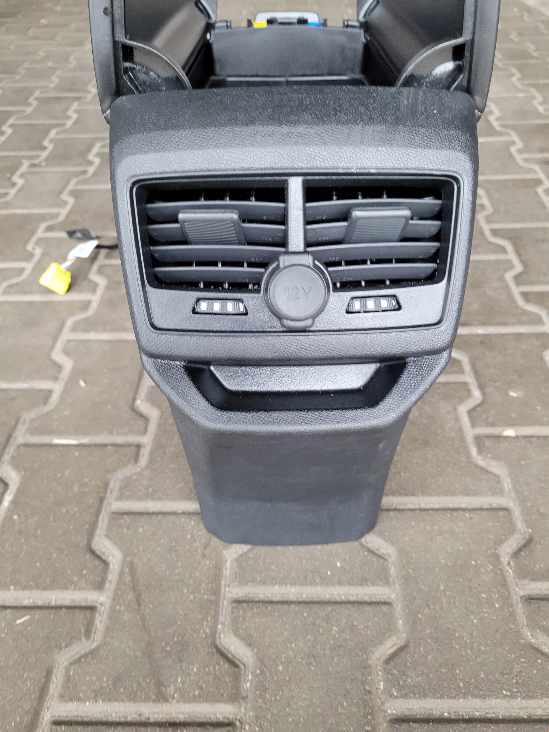 TUNEL central armrest passenger compartment PEUGEOT 3008 II