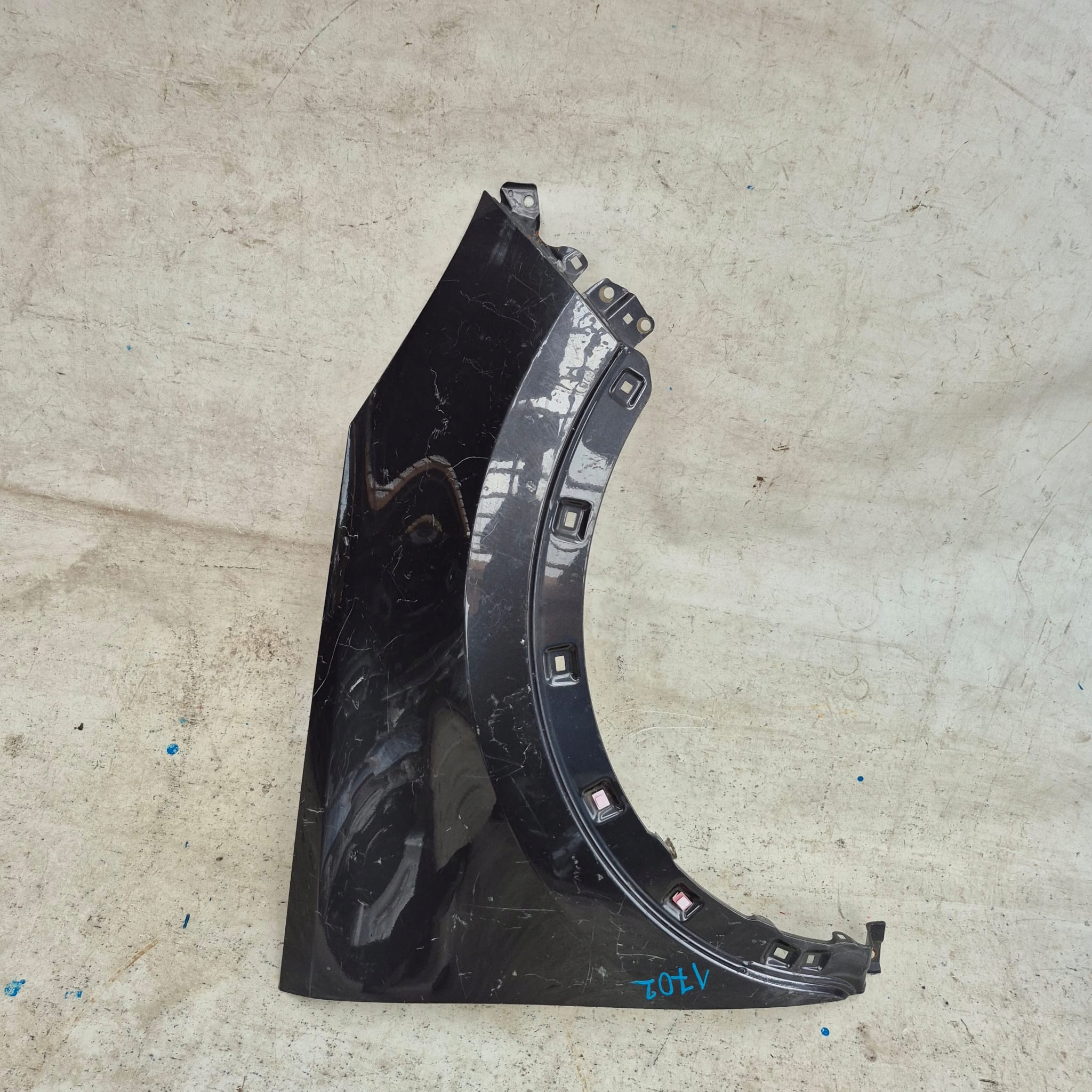 KIA SPORTAGE III 10-15 fender front front right