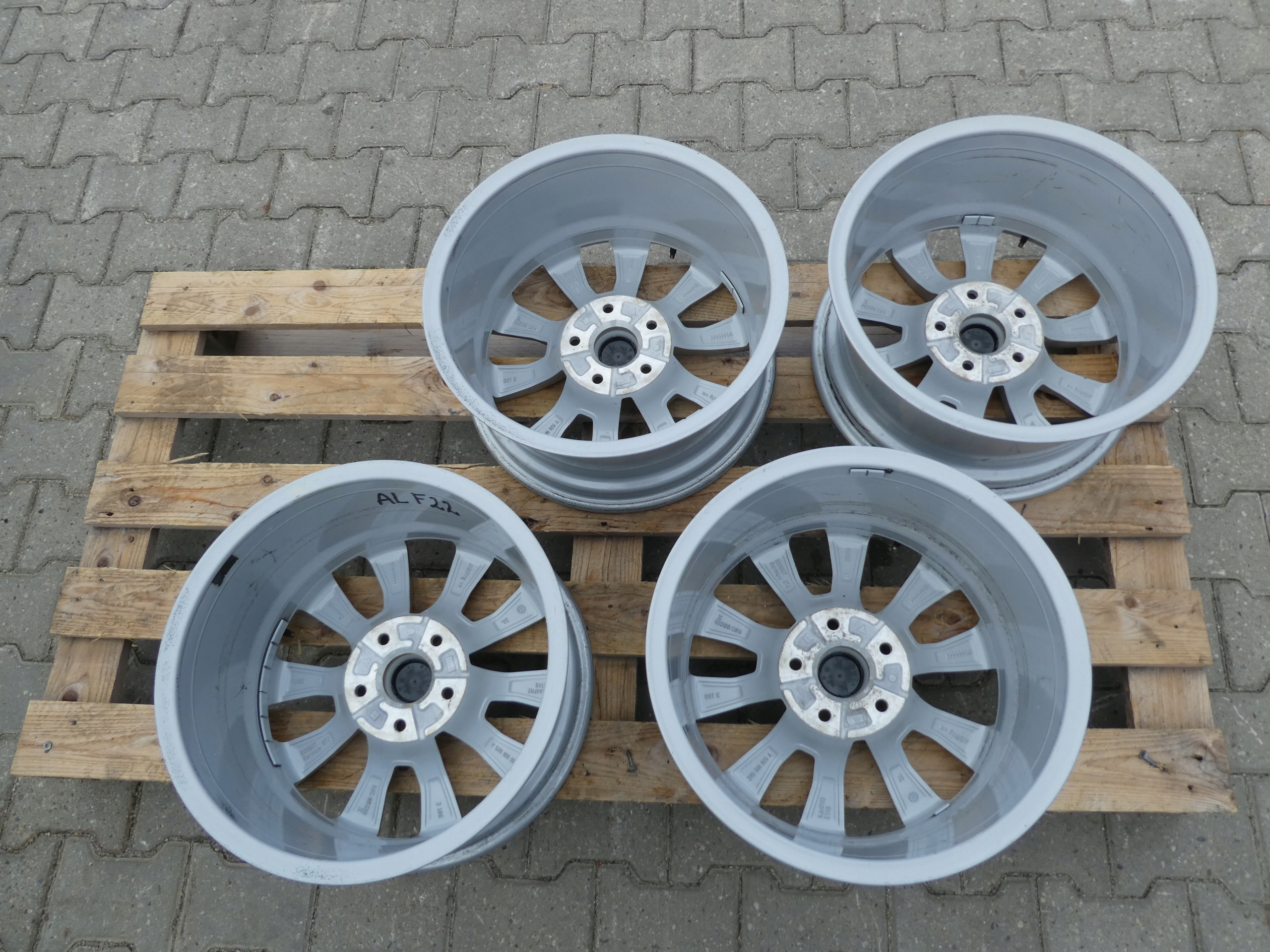 4X discs disc VW AMAROK 2H6601025A