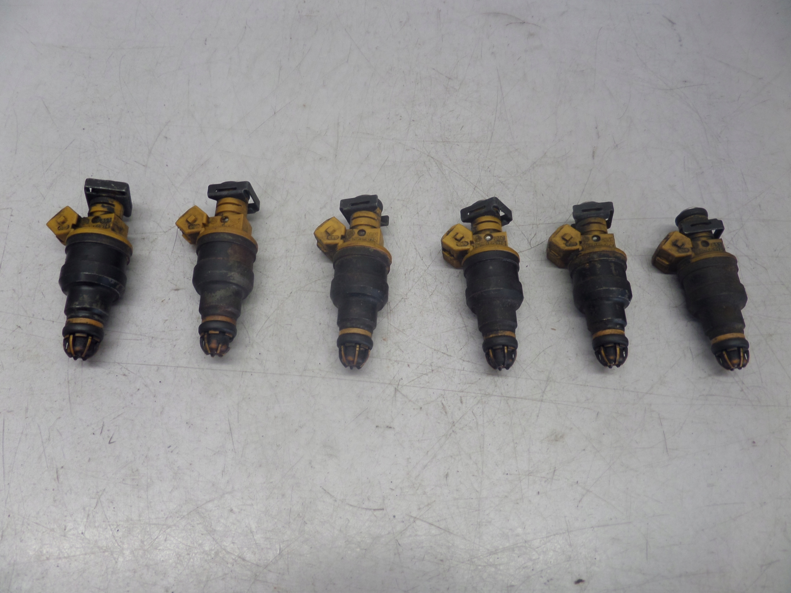 BMW E32 E34 3.0 M30 WTRYSK WTRYSKIWACZ 0280150714 Numer katalogowy części 0280150714