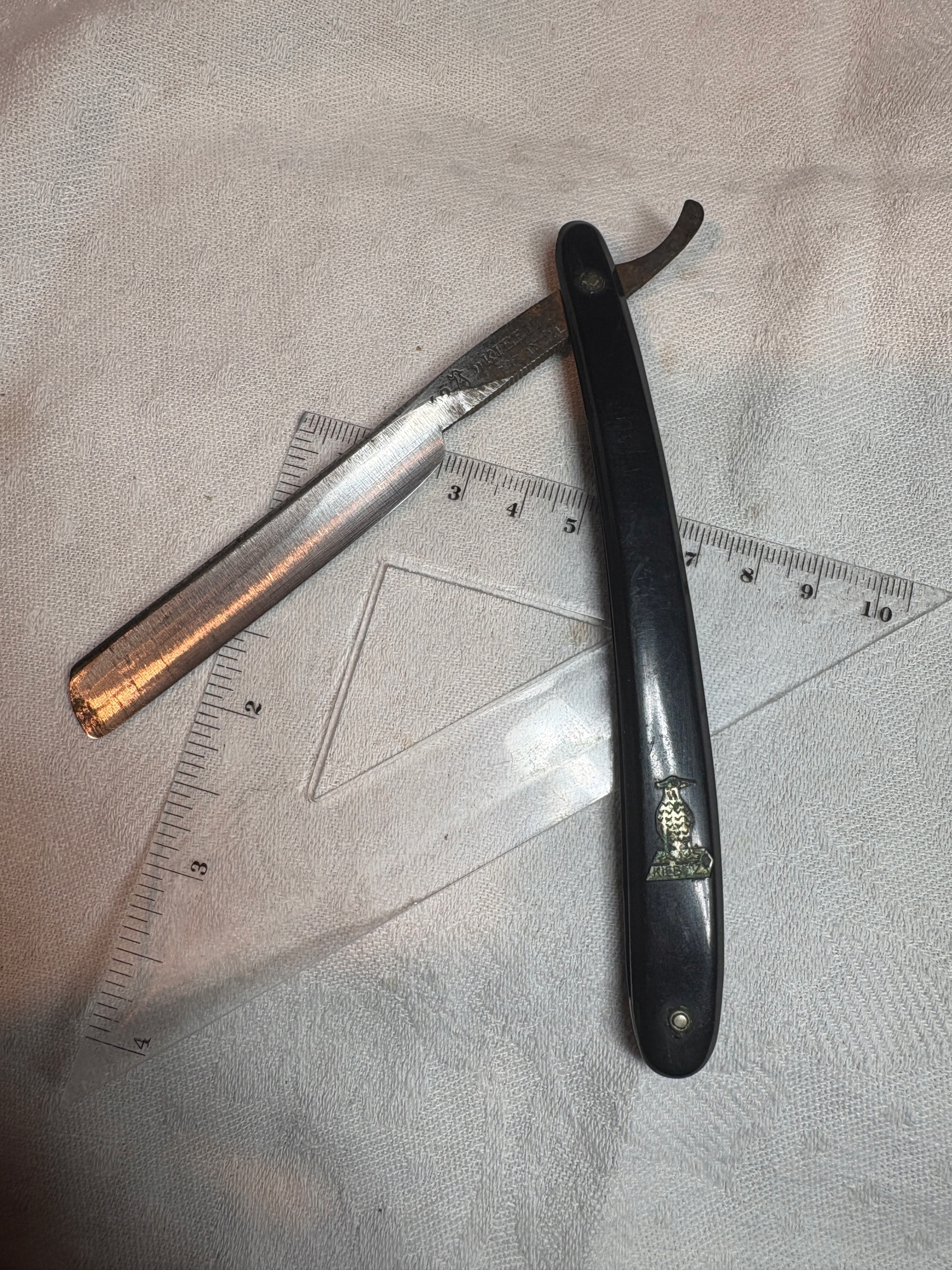 старая коллекционная бритва