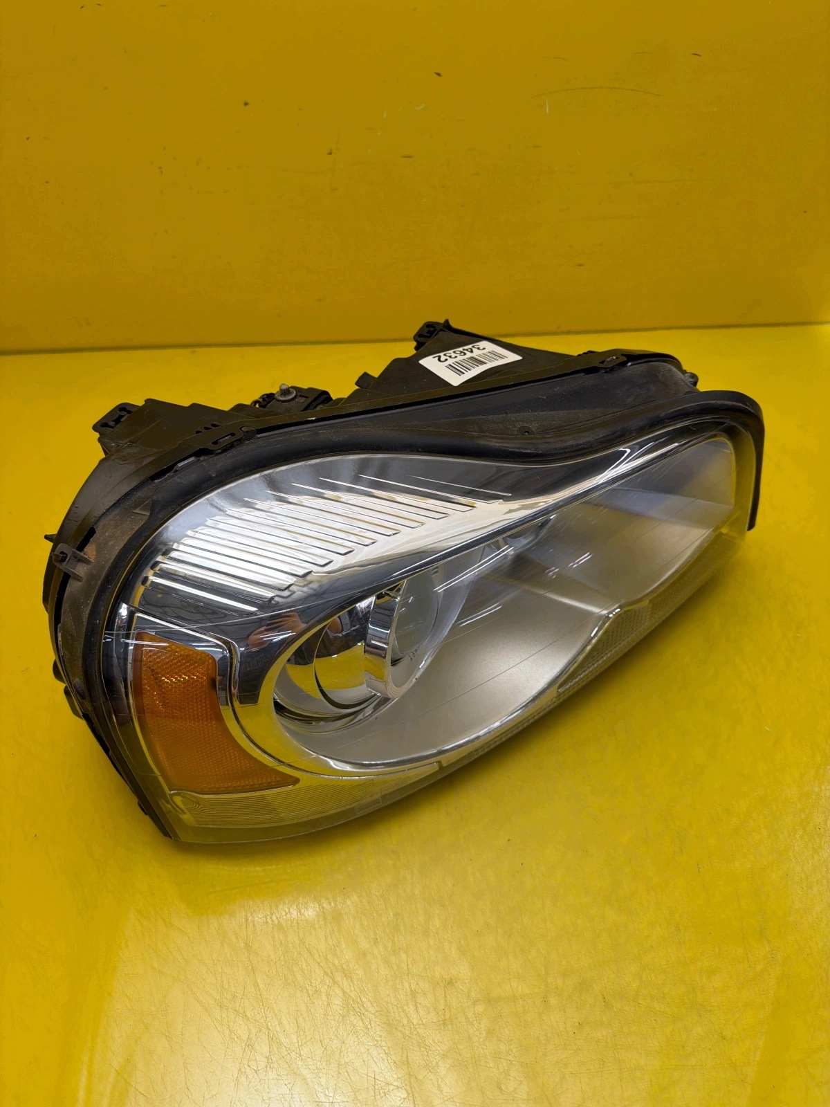 light right Volvo XC90 Xenon 2002-2015 30698575
