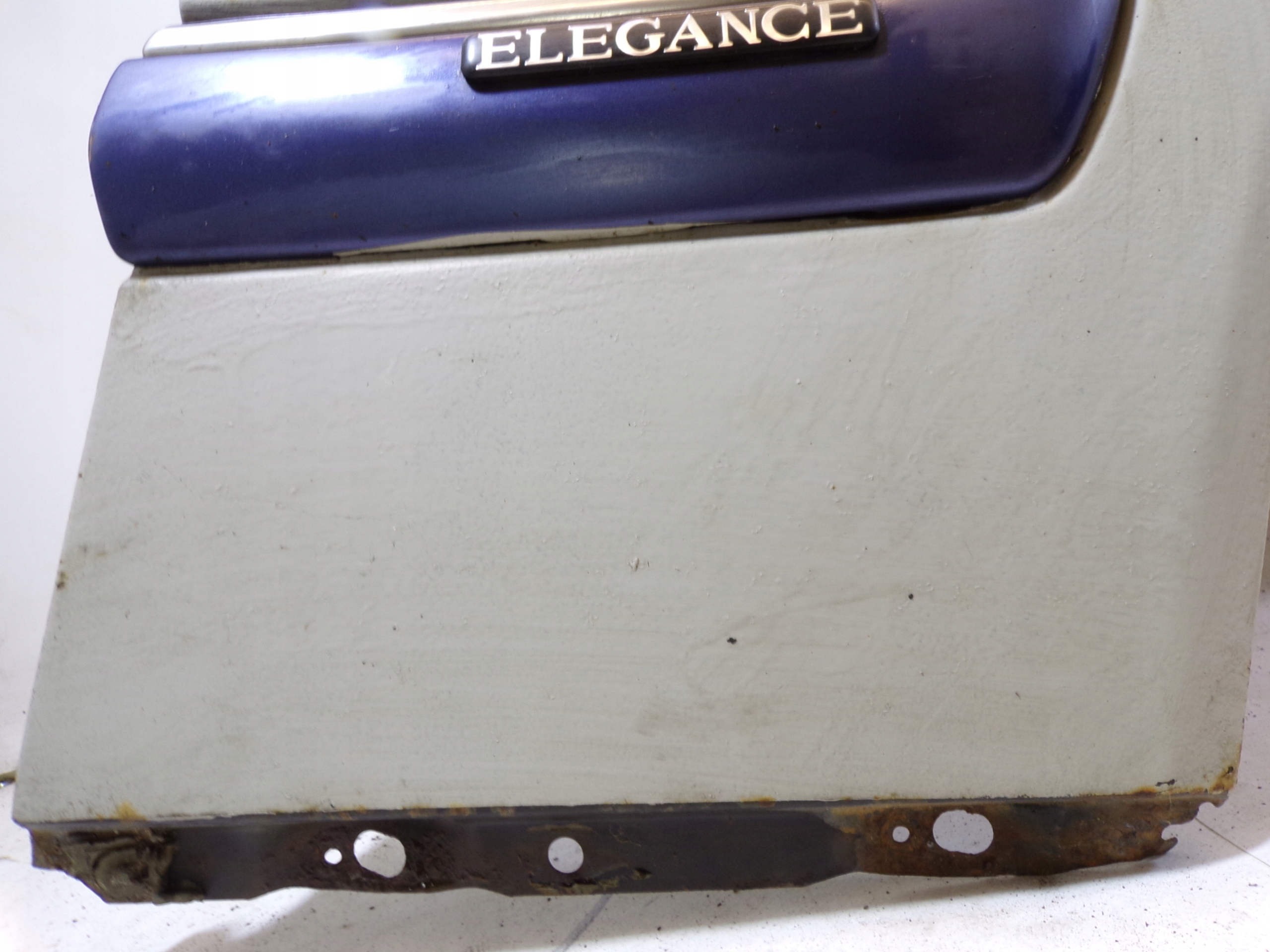 fender right front MERCEDES W210