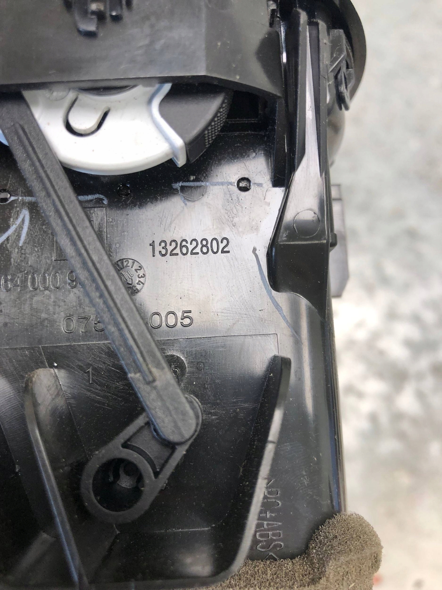 grid air conditioning devices left front OPEL MERIVA B LIFT 13262802