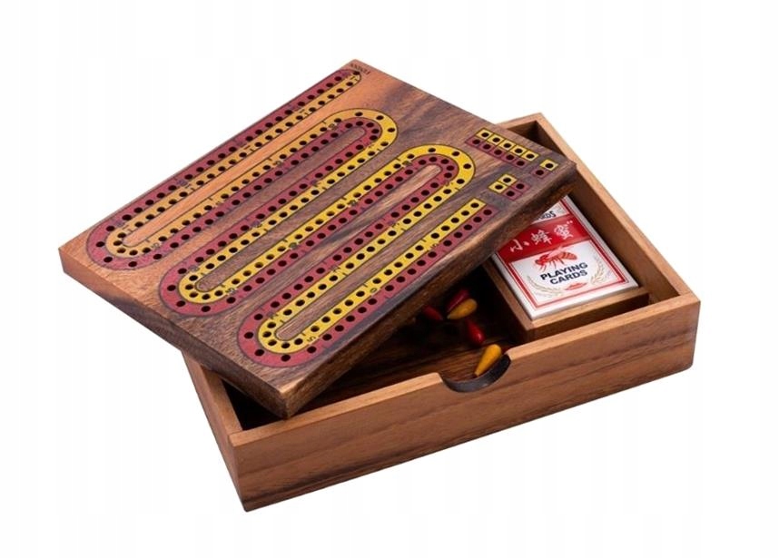Cribbage W Drewnianym Pudełku Z Kartami